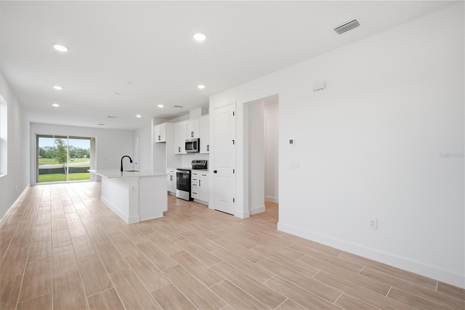 2326 ANDERS DR — photo 9