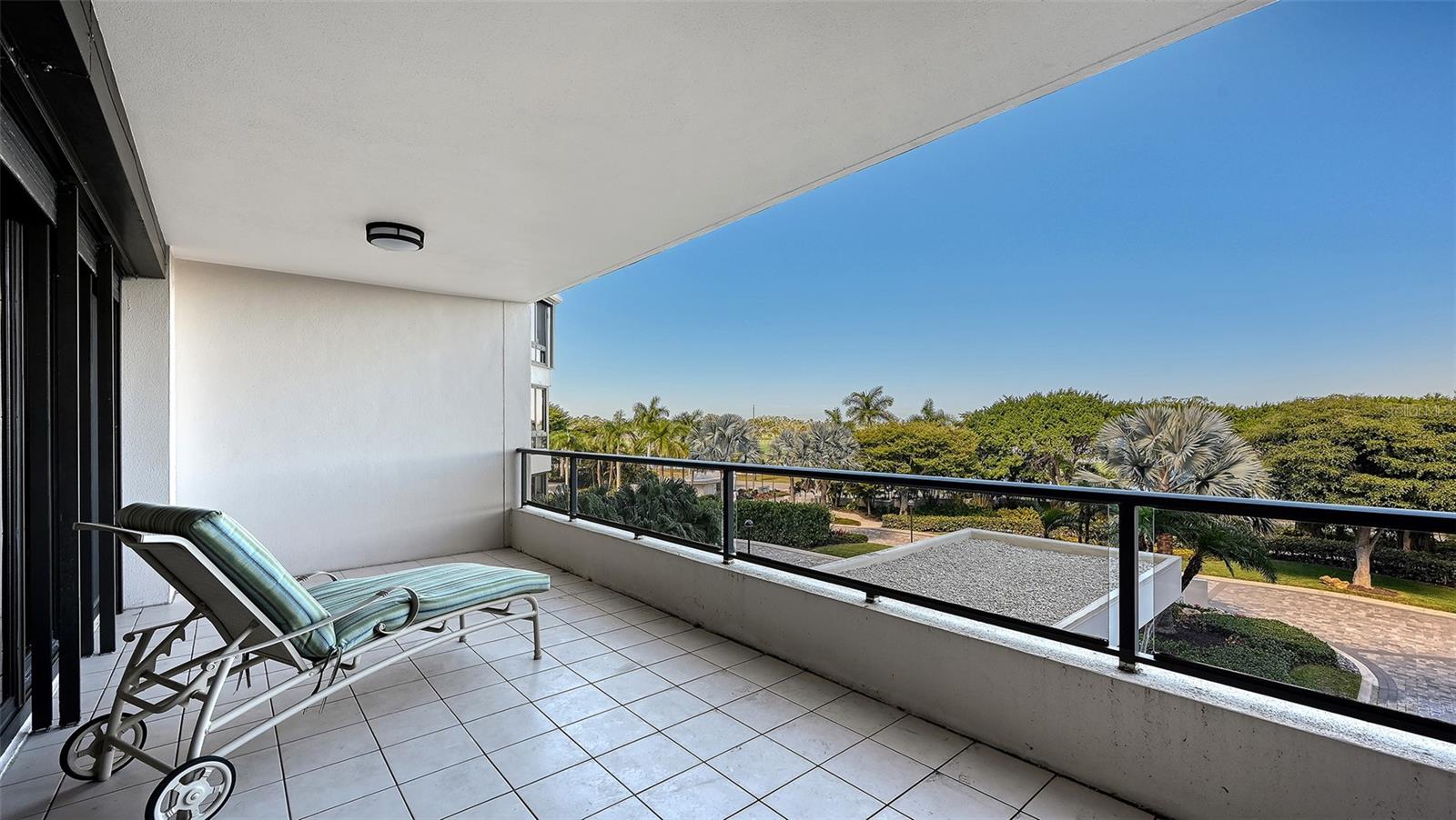 545 SANCTUARY DR #B305 — photo 59