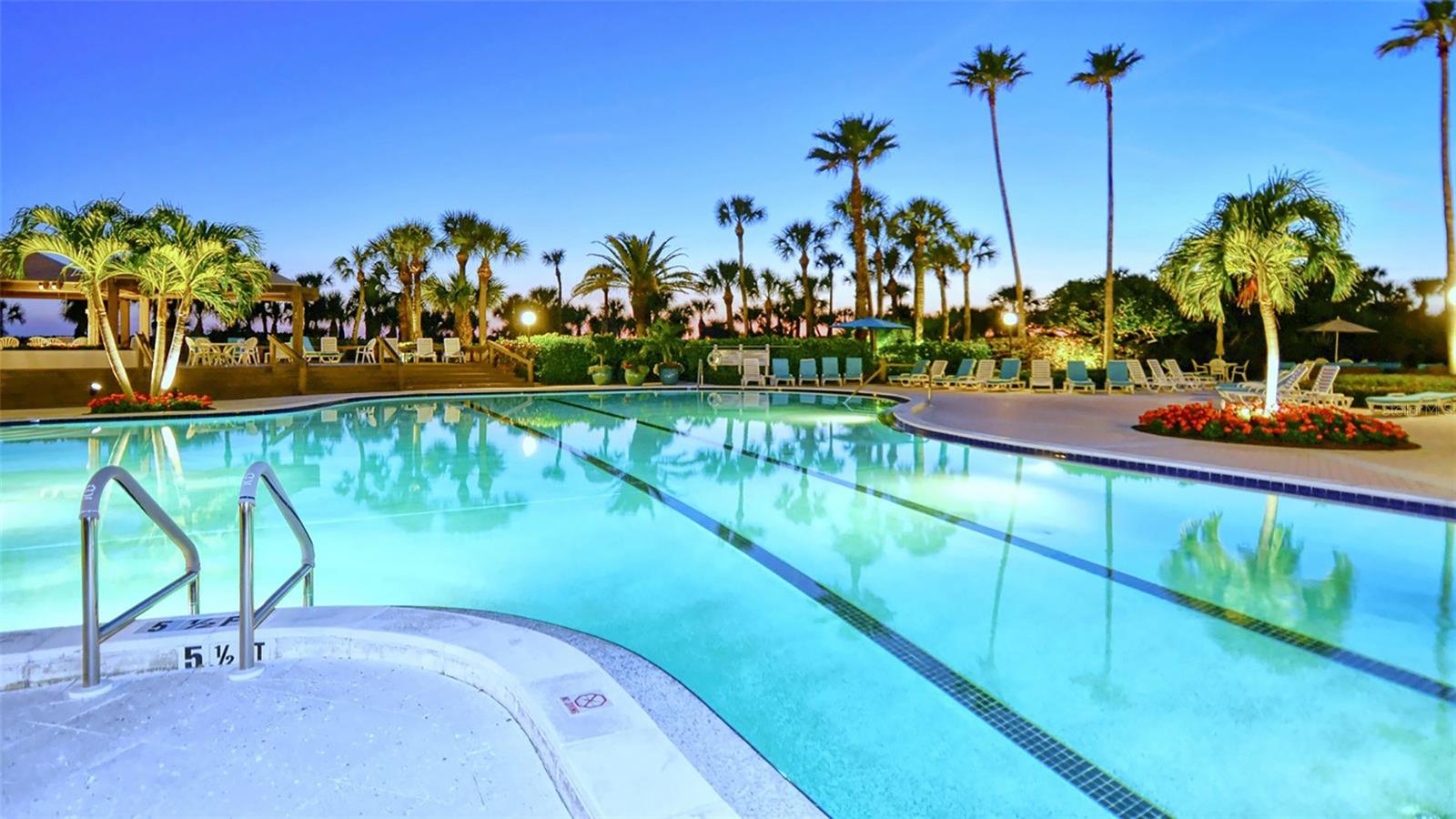 545 SANCTUARY DR #B305 — photo 38