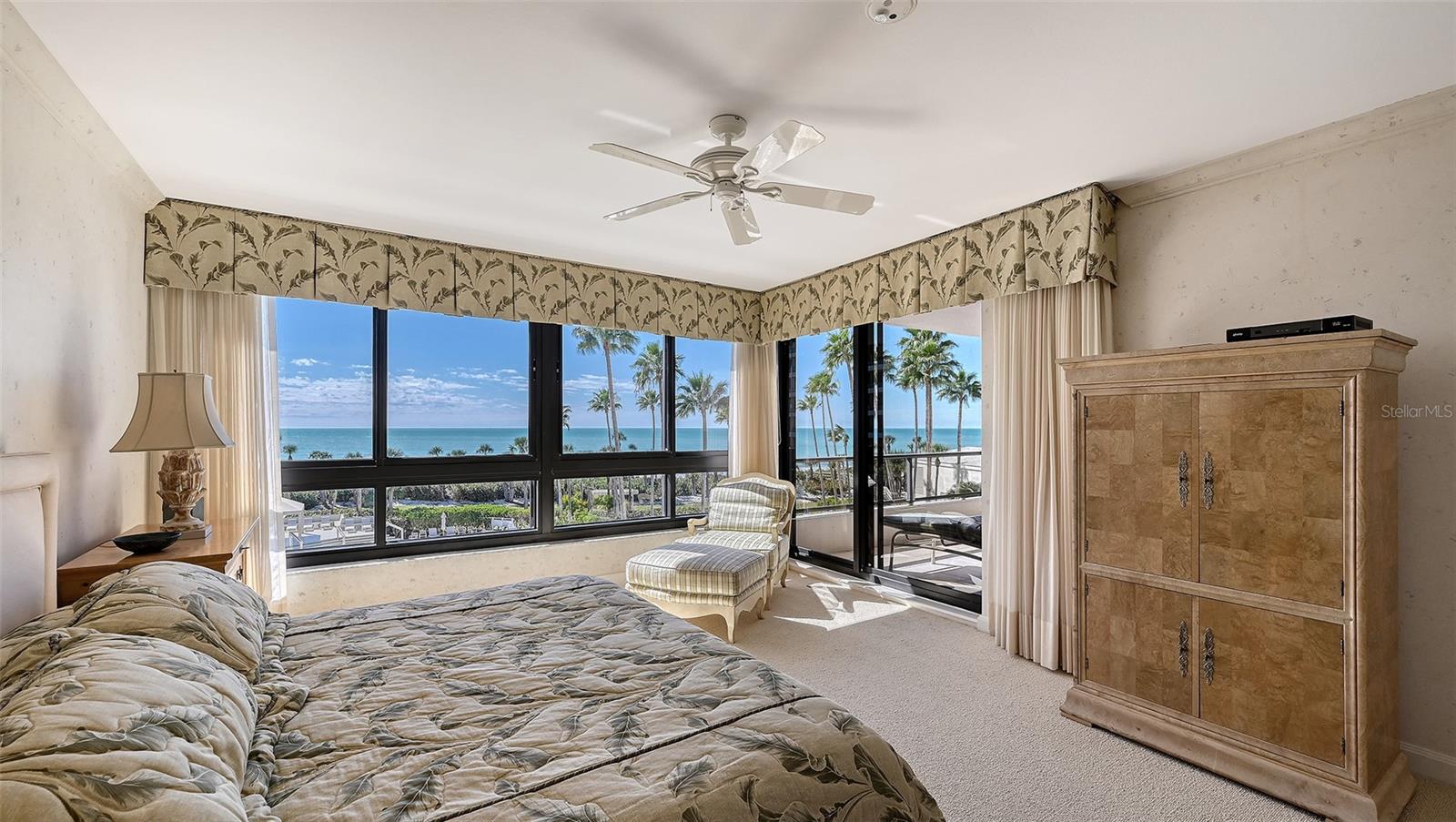 545 SANCTUARY DR #B305 — photo 22