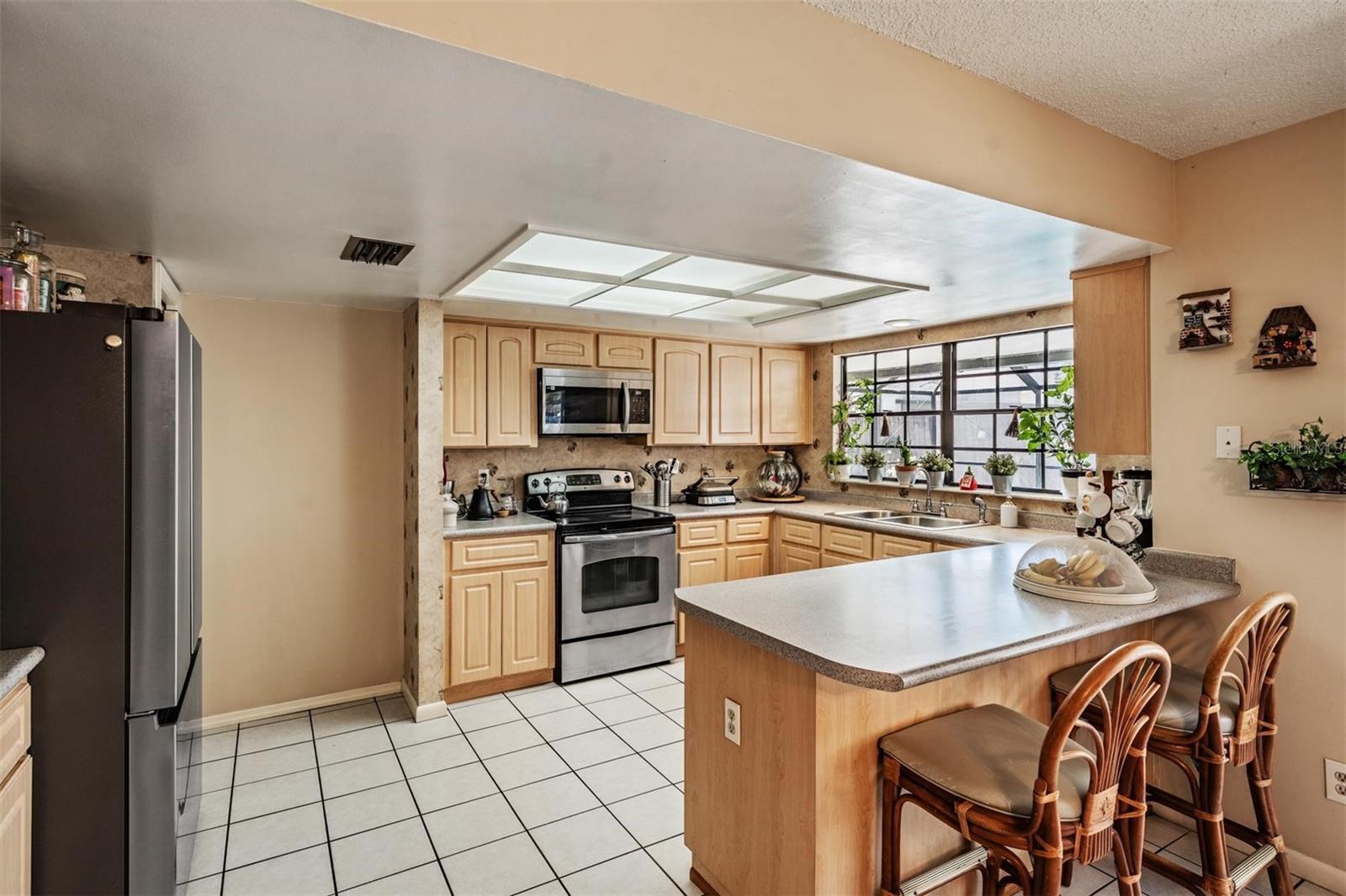 12604 RAIN FOREST ST — photo 15