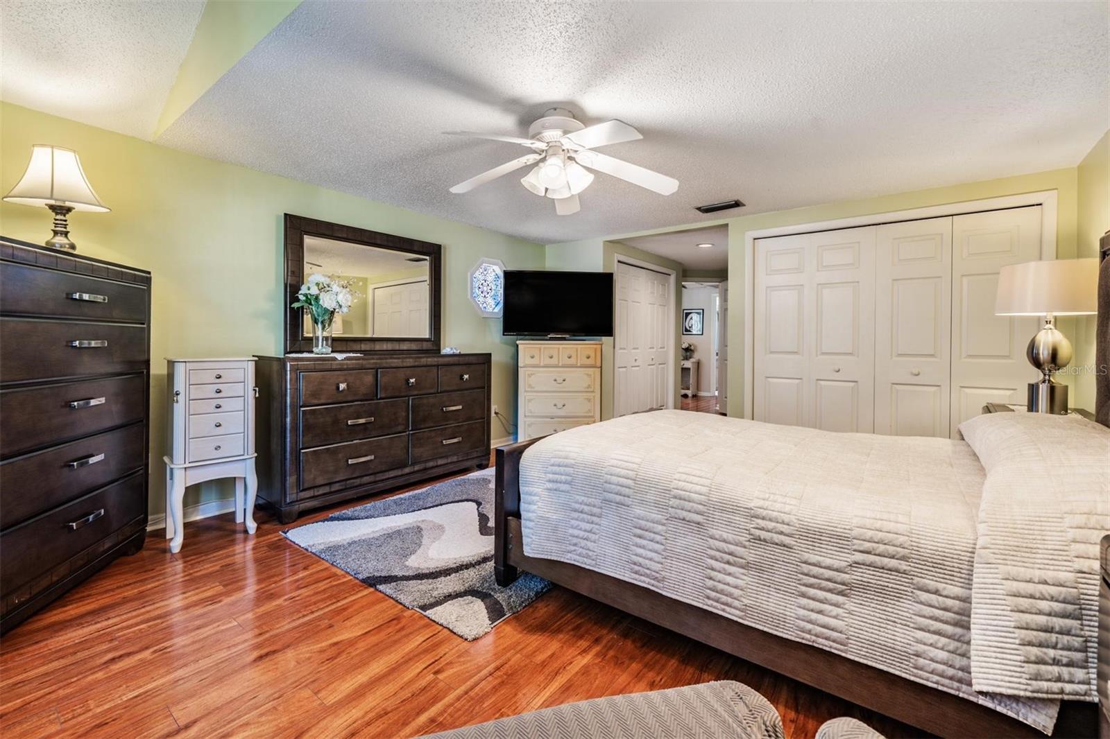 12604 RAIN FOREST ST — photo 24