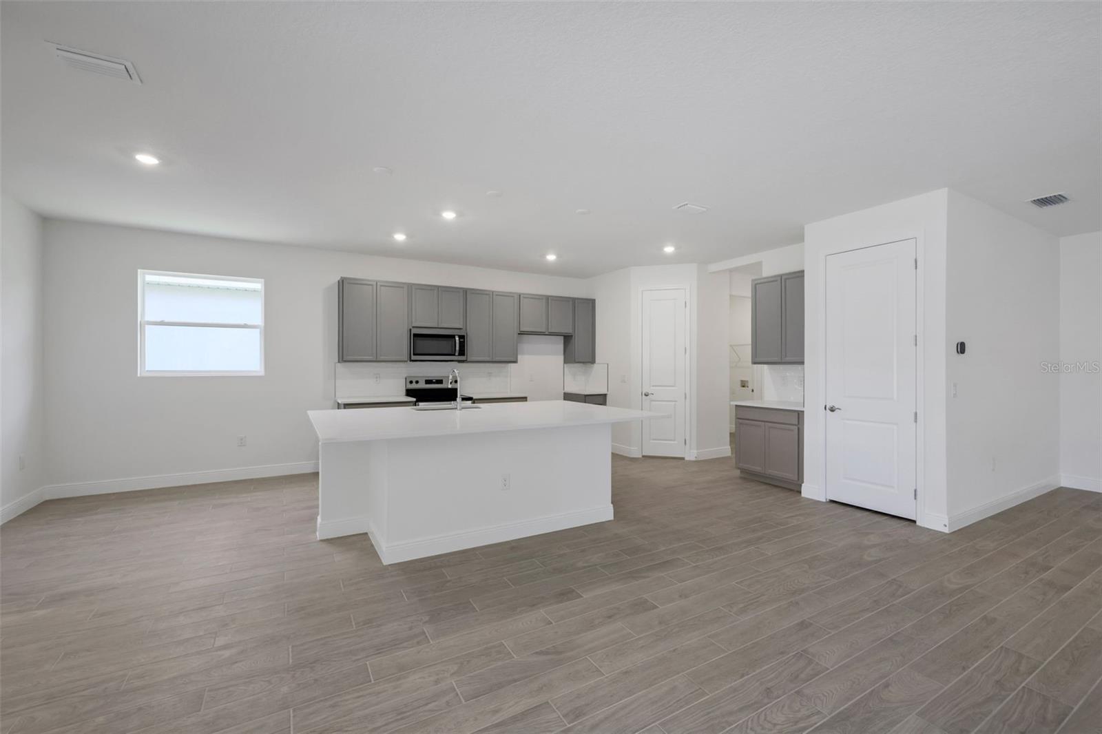 17374 CRISP APPLE LN — photo 25