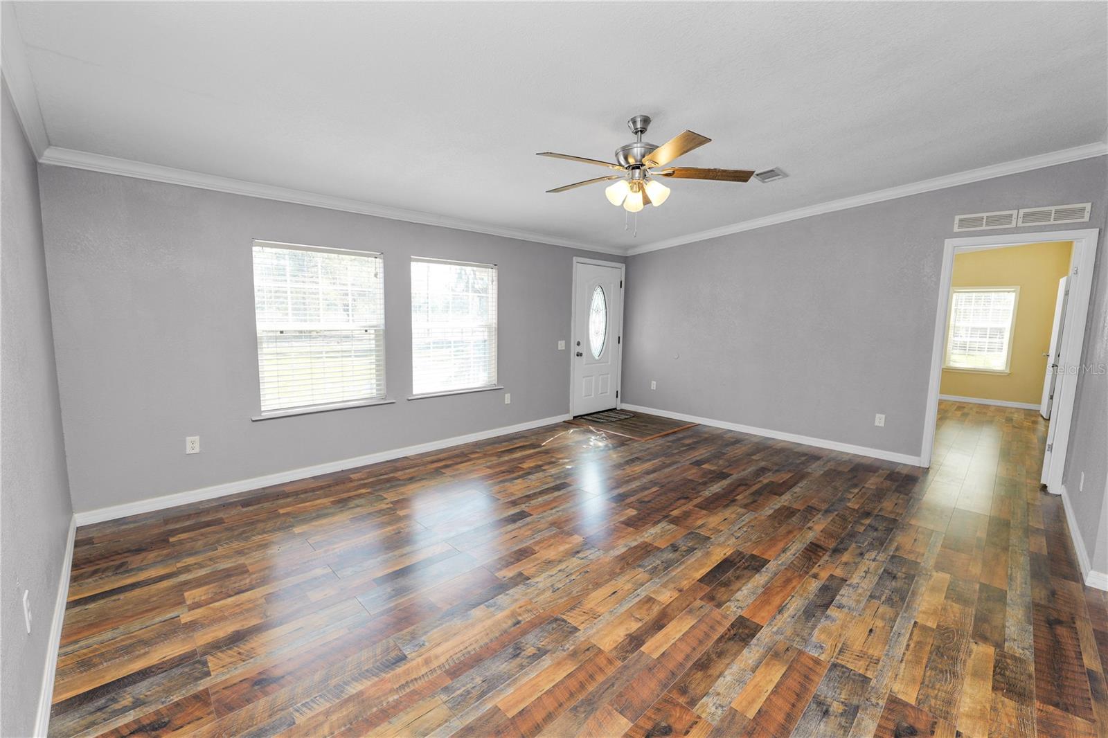 7405 SHOUPE RD — photo 3