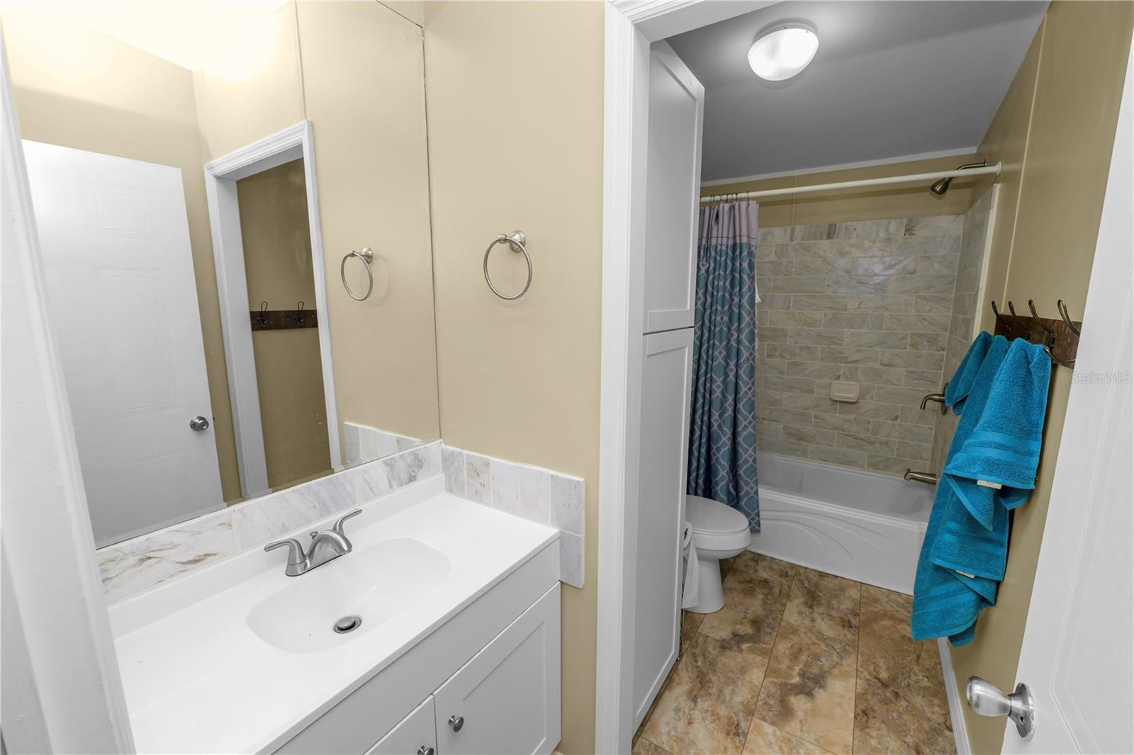 7405 SHOUPE RD — photo 40