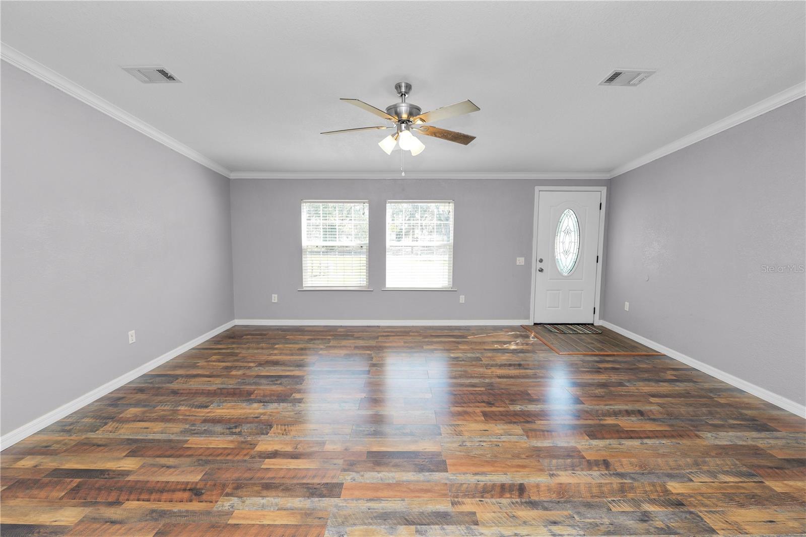 7405 SHOUPE RD — photo 7
