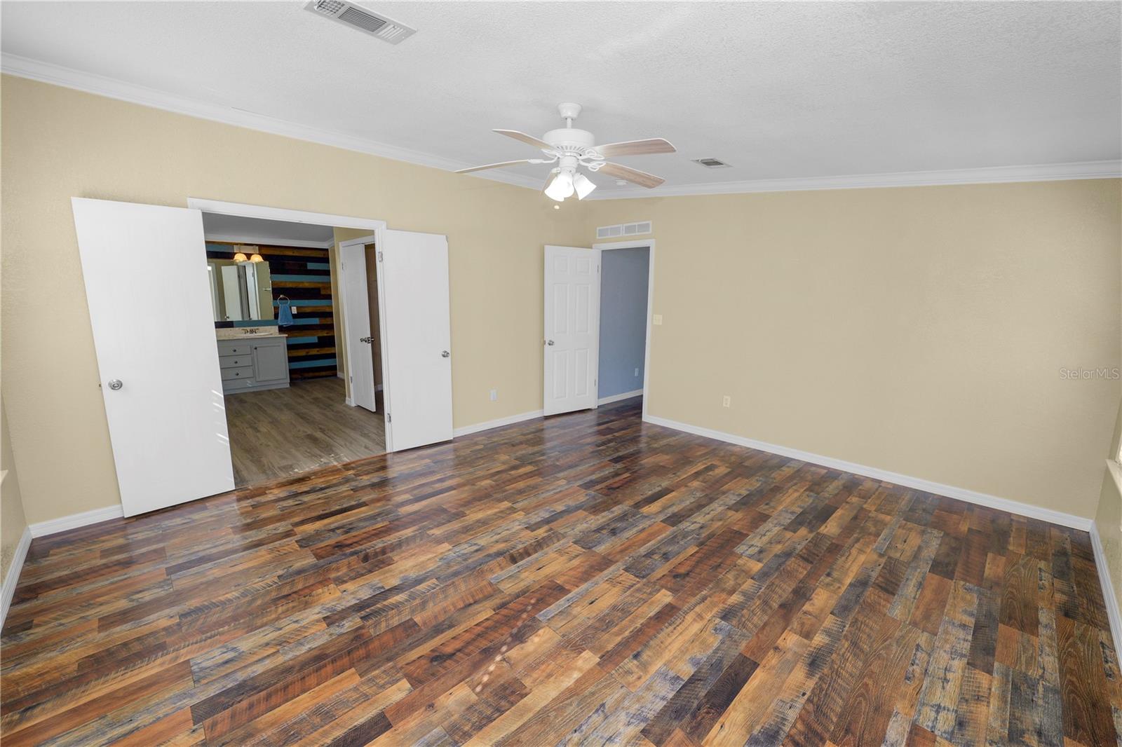 7405 SHOUPE RD — photo 26