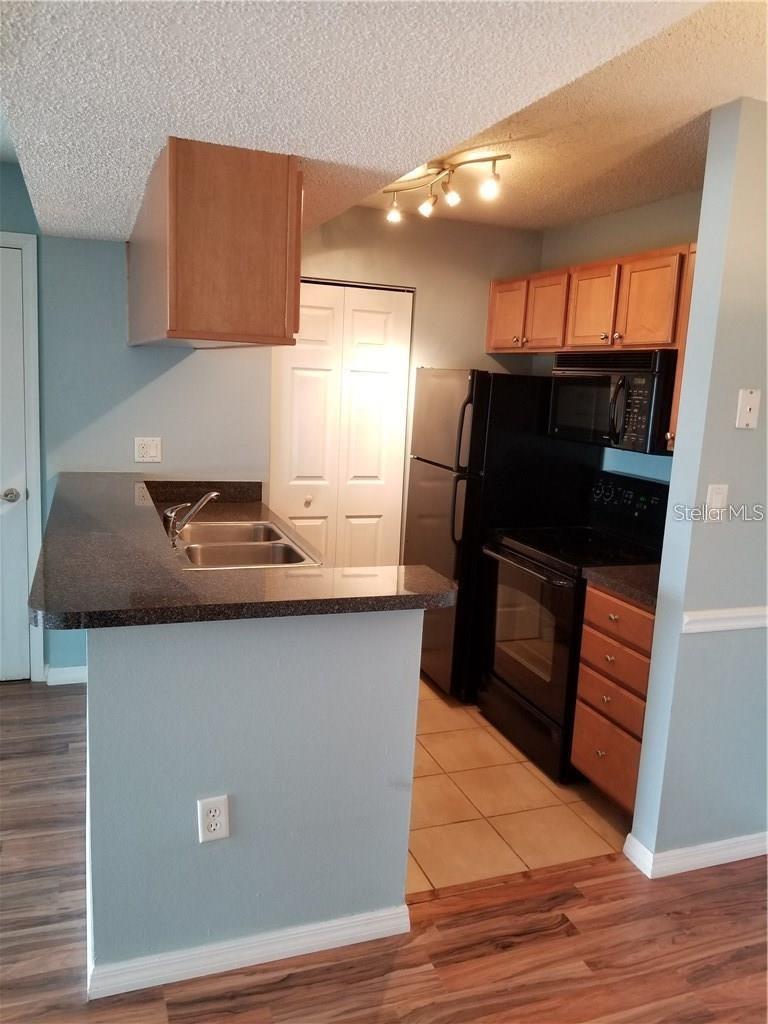 803 LAKE HAVEN SQ #202 — photo 12