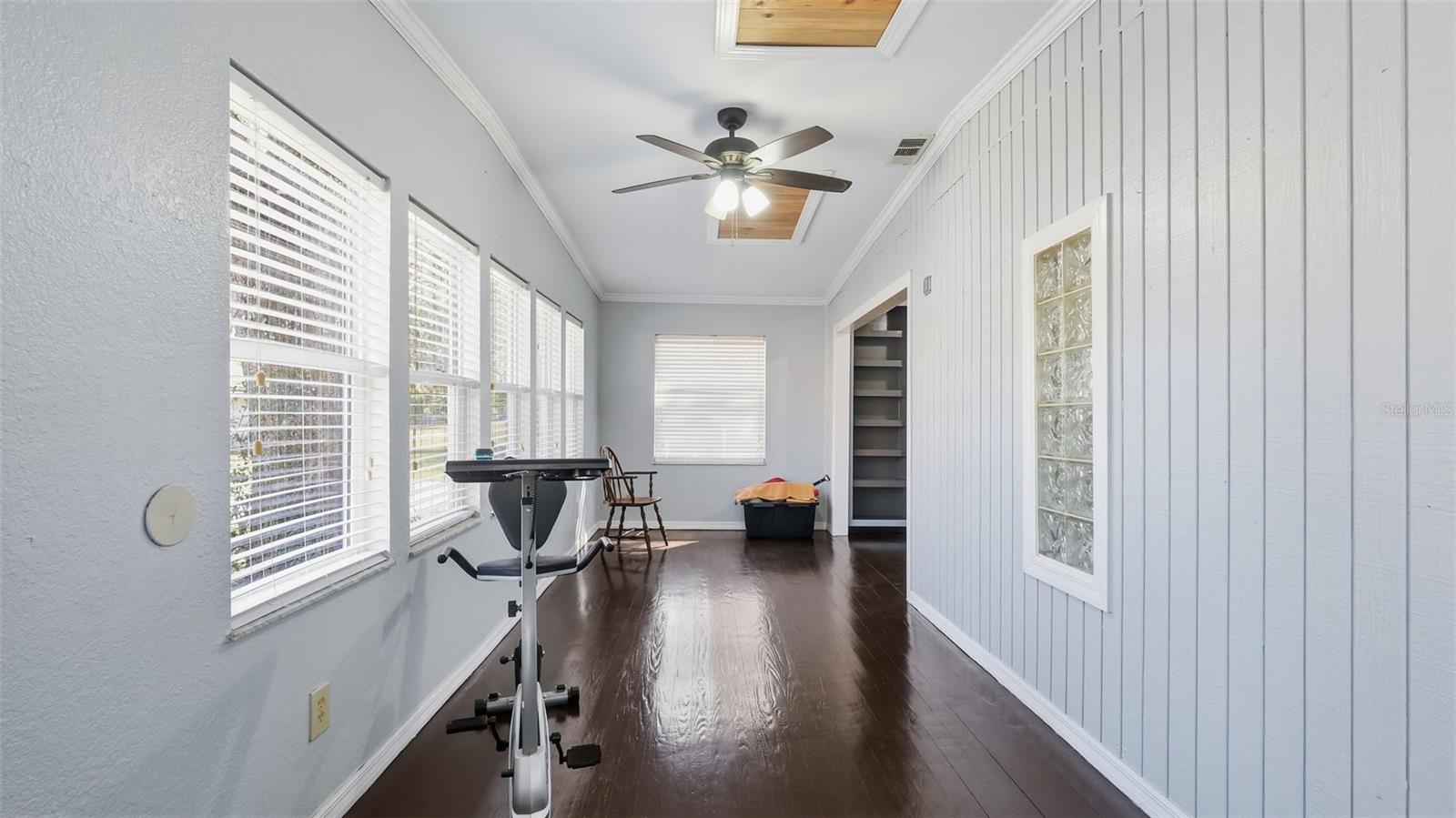 10565 BESSEMER ST — photo 26