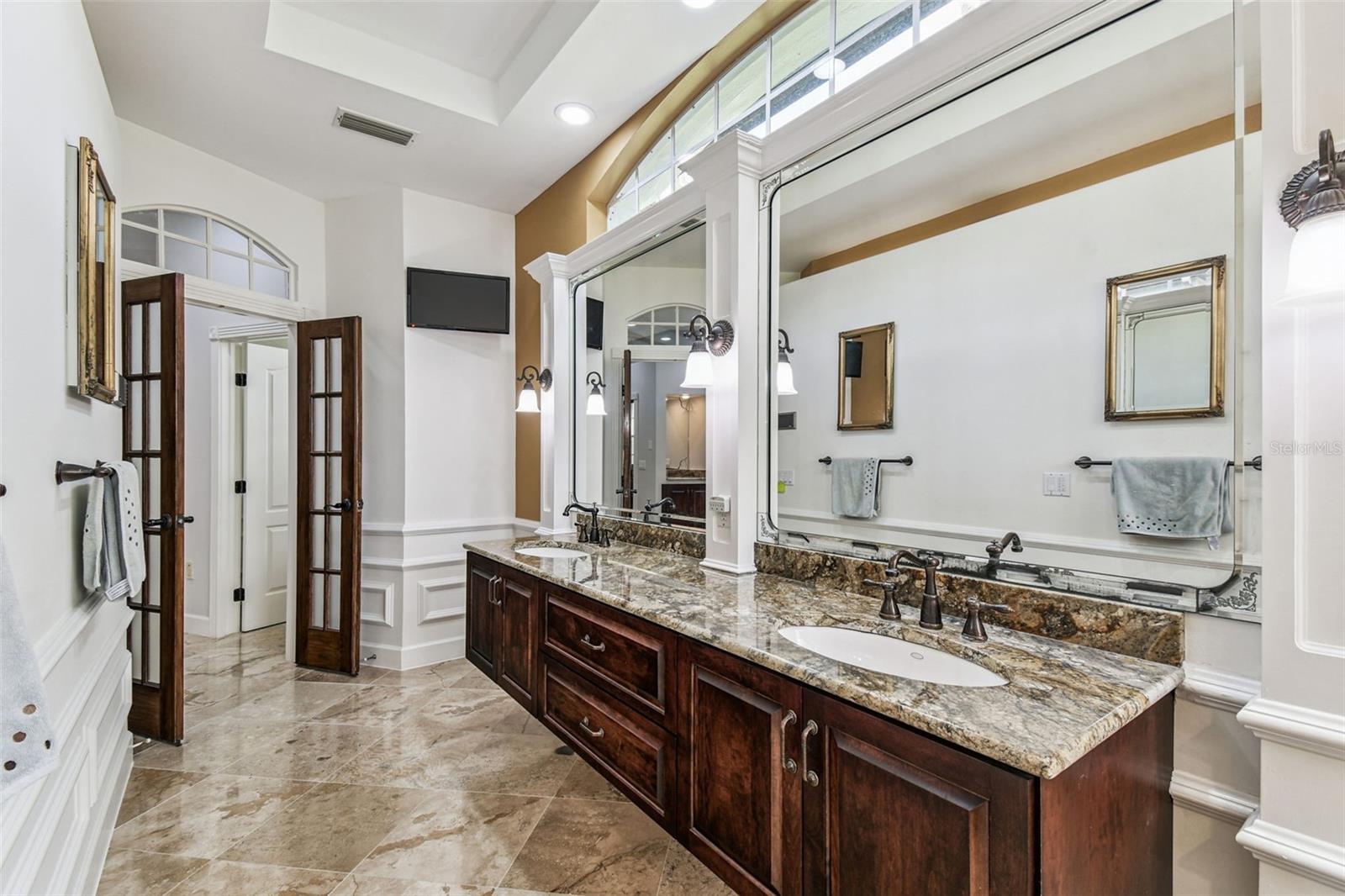 1705 MEYERS COVE DR — photo 39