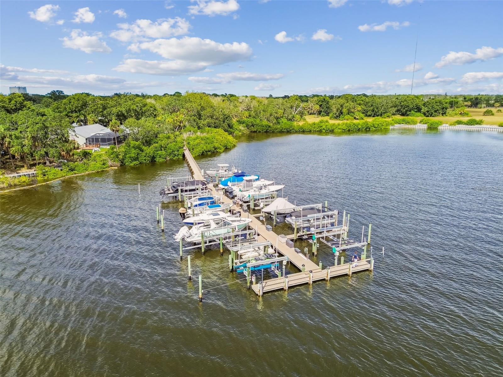 1705 MEYERS COVE DR — photo 64
