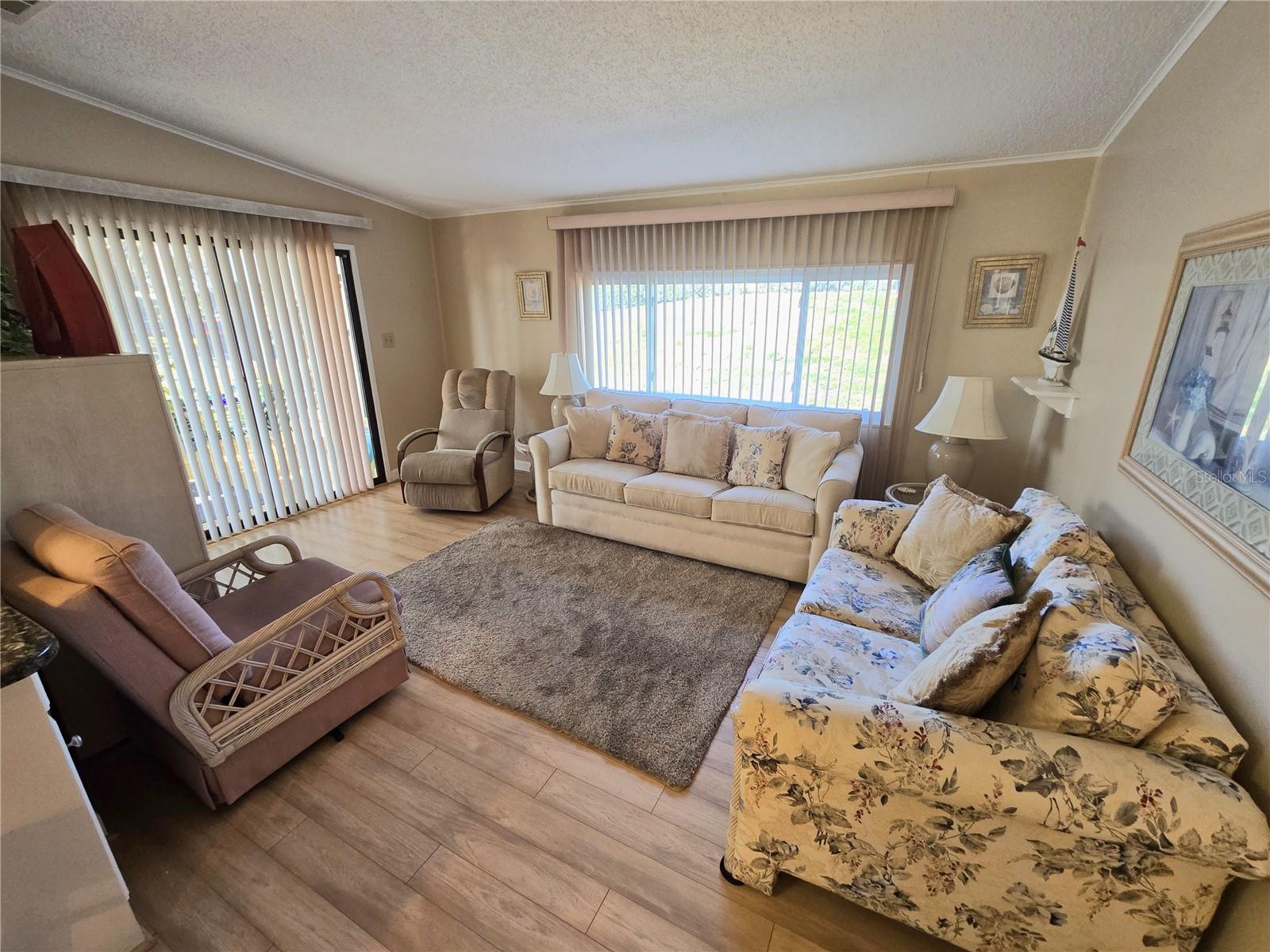 8503 PRINCESS COURT — photo 3