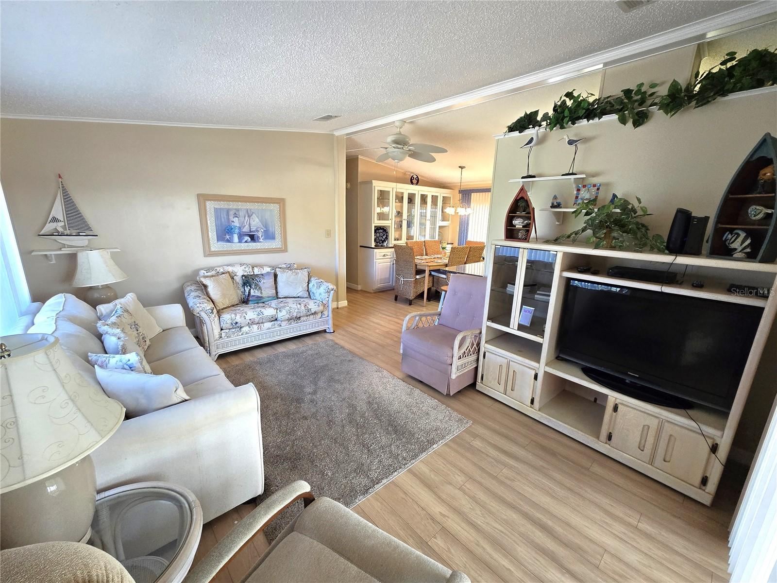 8503 PRINCESS COURT — photo 4