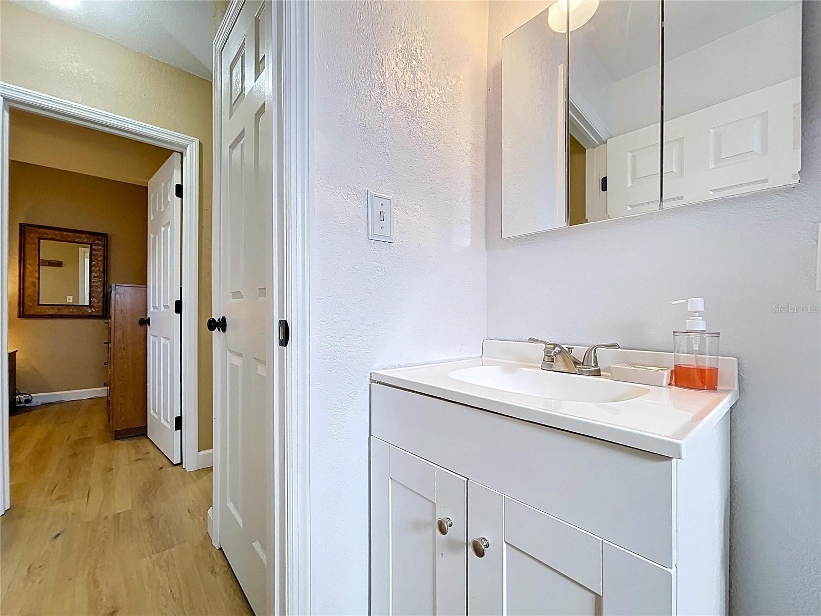 4042 ARKANSAS AVE NE — photo 25