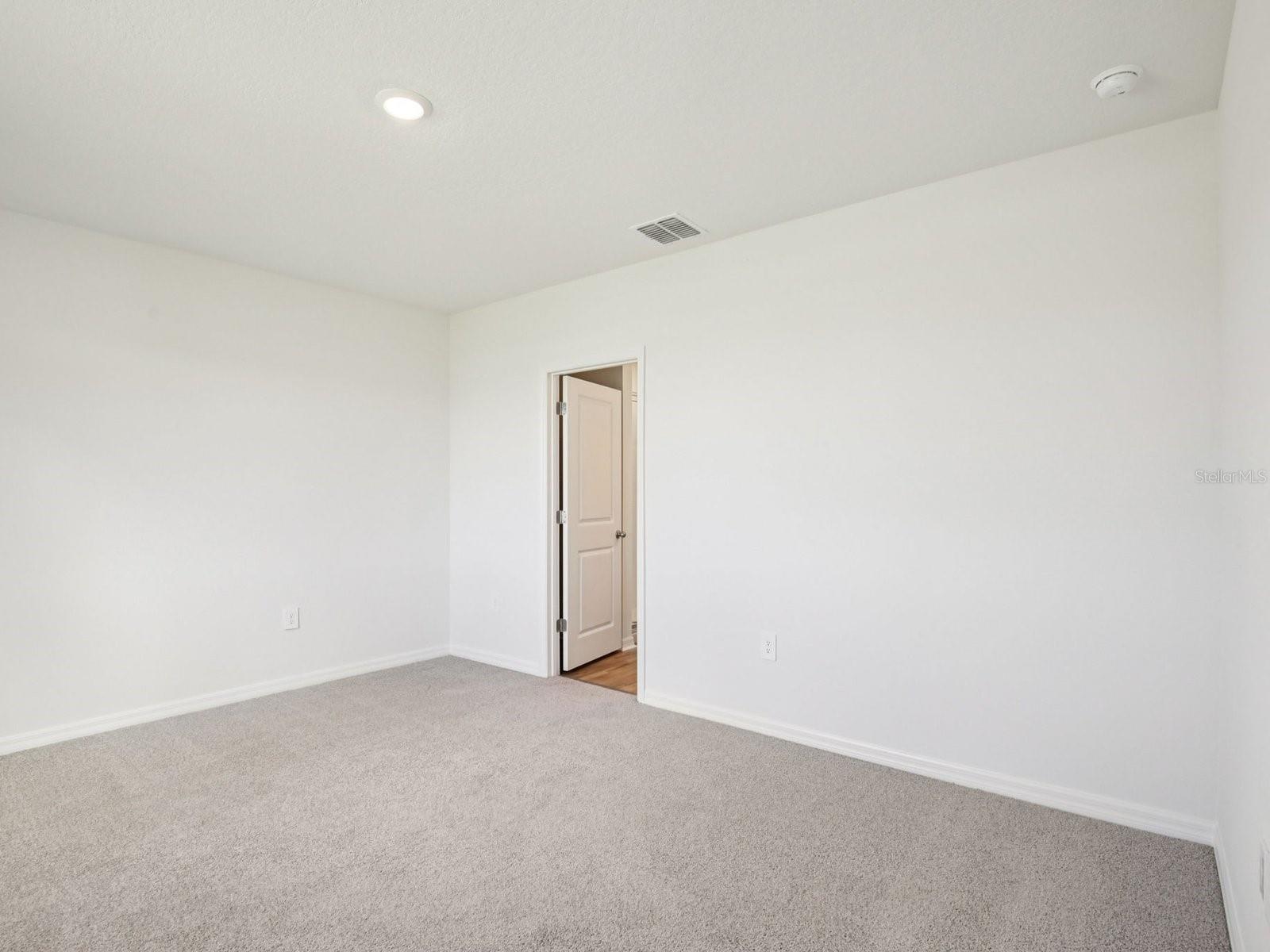 161 CANOE BEND AVE — photo 19