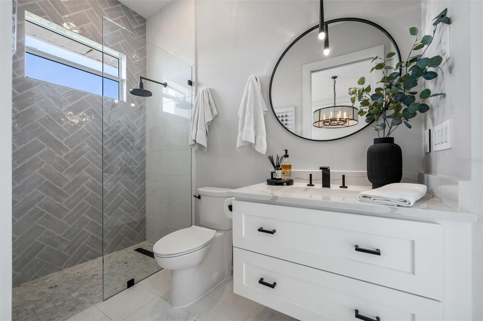 1643 STANFORD LN — photo 38