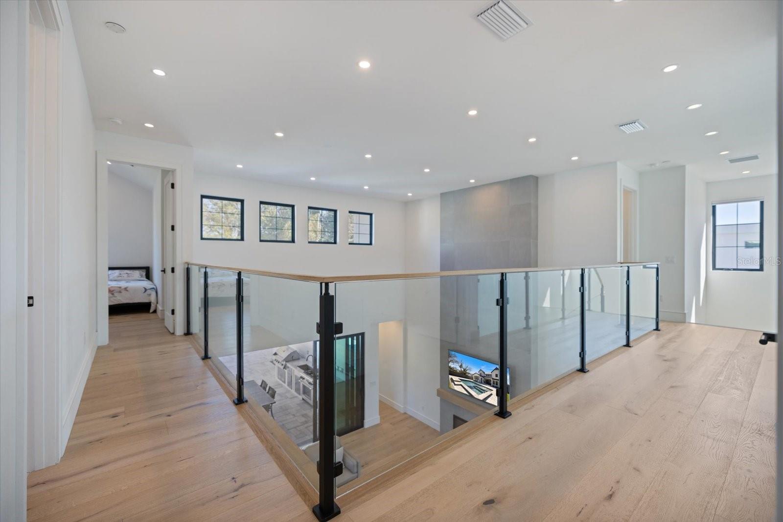 2045 GOLDENROD ST — photo 29