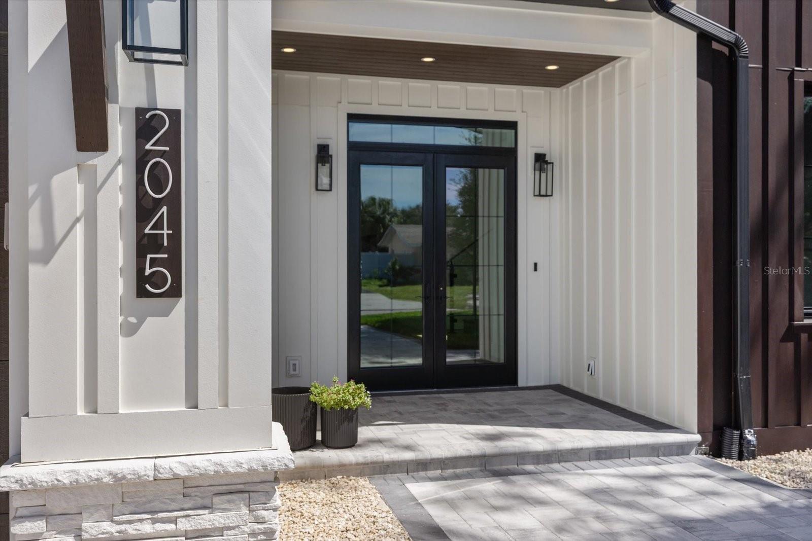 2045 GOLDENROD ST — photo 3