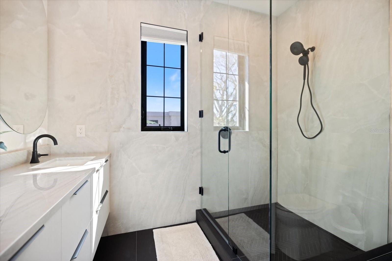 2045 GOLDENROD ST — photo 27