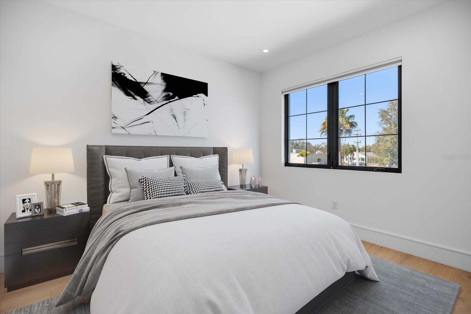 2045 GOLDENROD ST — photo 31