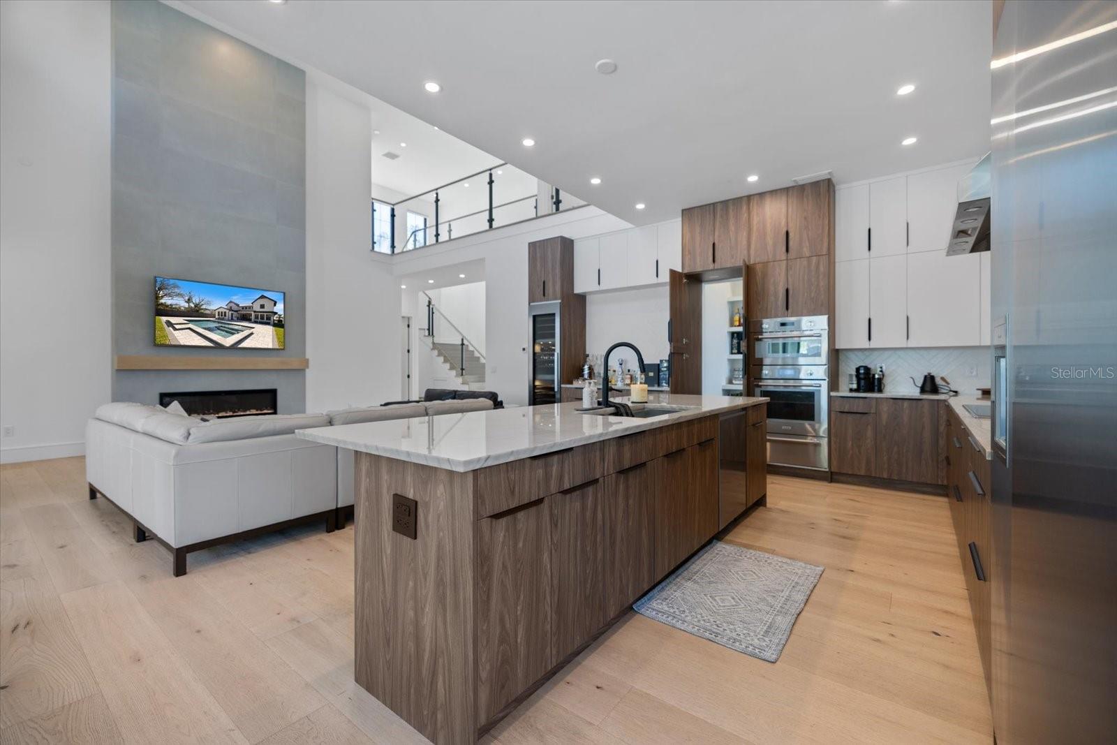 2045 GOLDENROD ST — photo 10