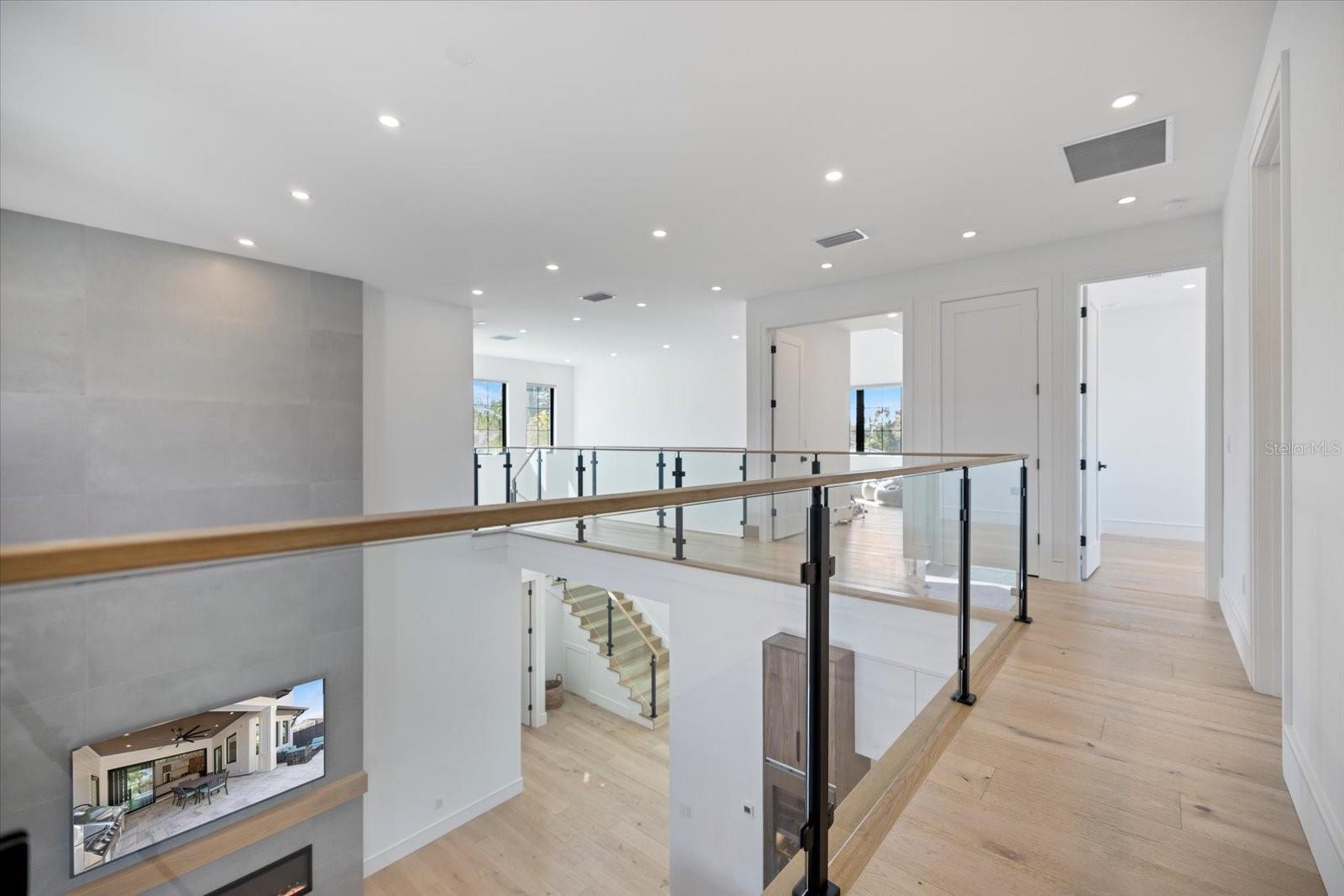 2045 GOLDENROD ST — photo 38