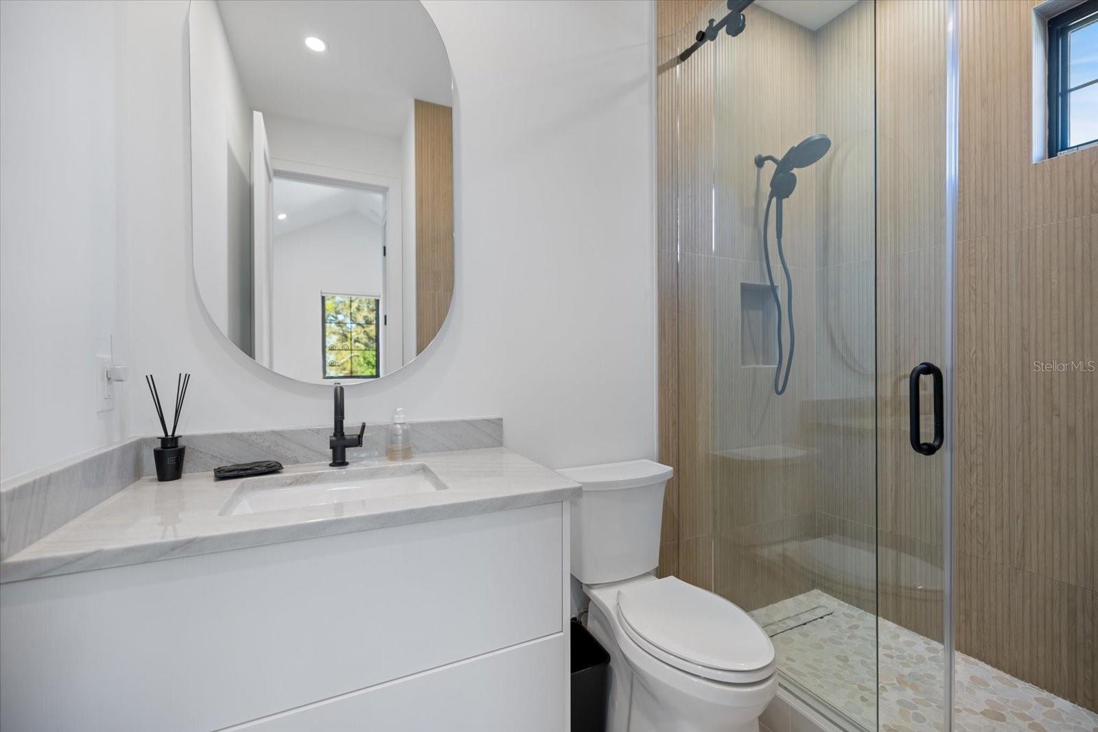 2045 GOLDENROD ST — photo 36