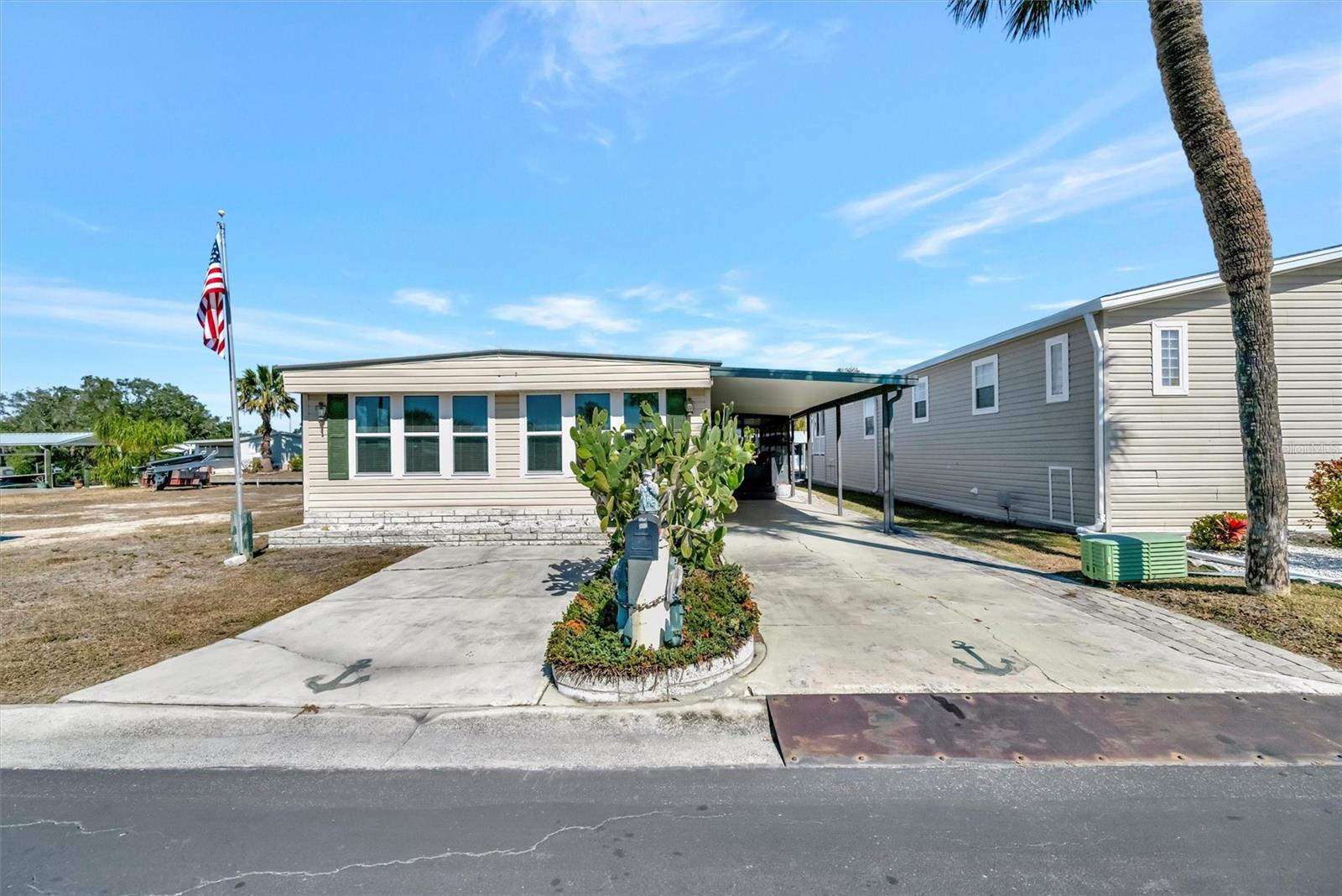 132 W SAINT LUCIA LOOP — photo 2