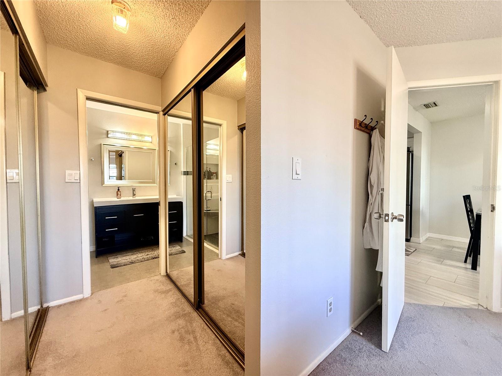 2749 COUNTRYSIDE BLVD #22 — photo 9