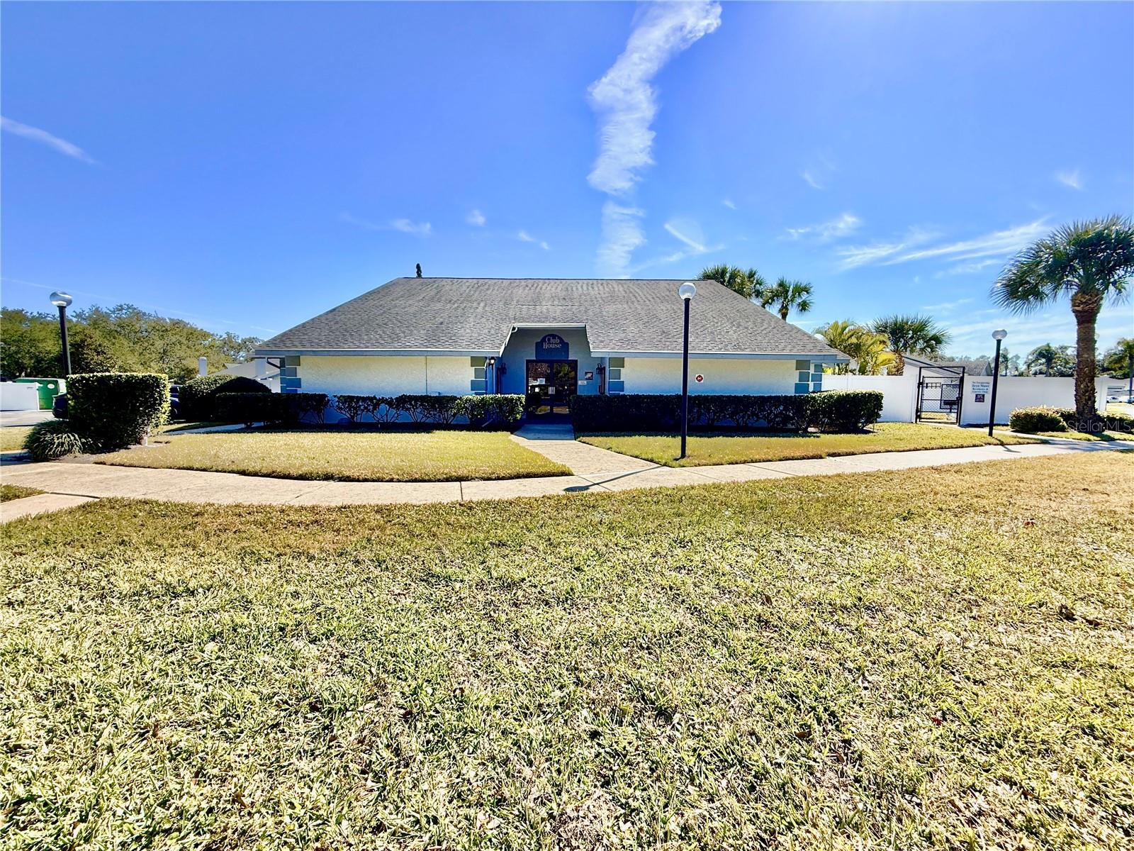 2749 COUNTRYSIDE BLVD #22 — photo 39