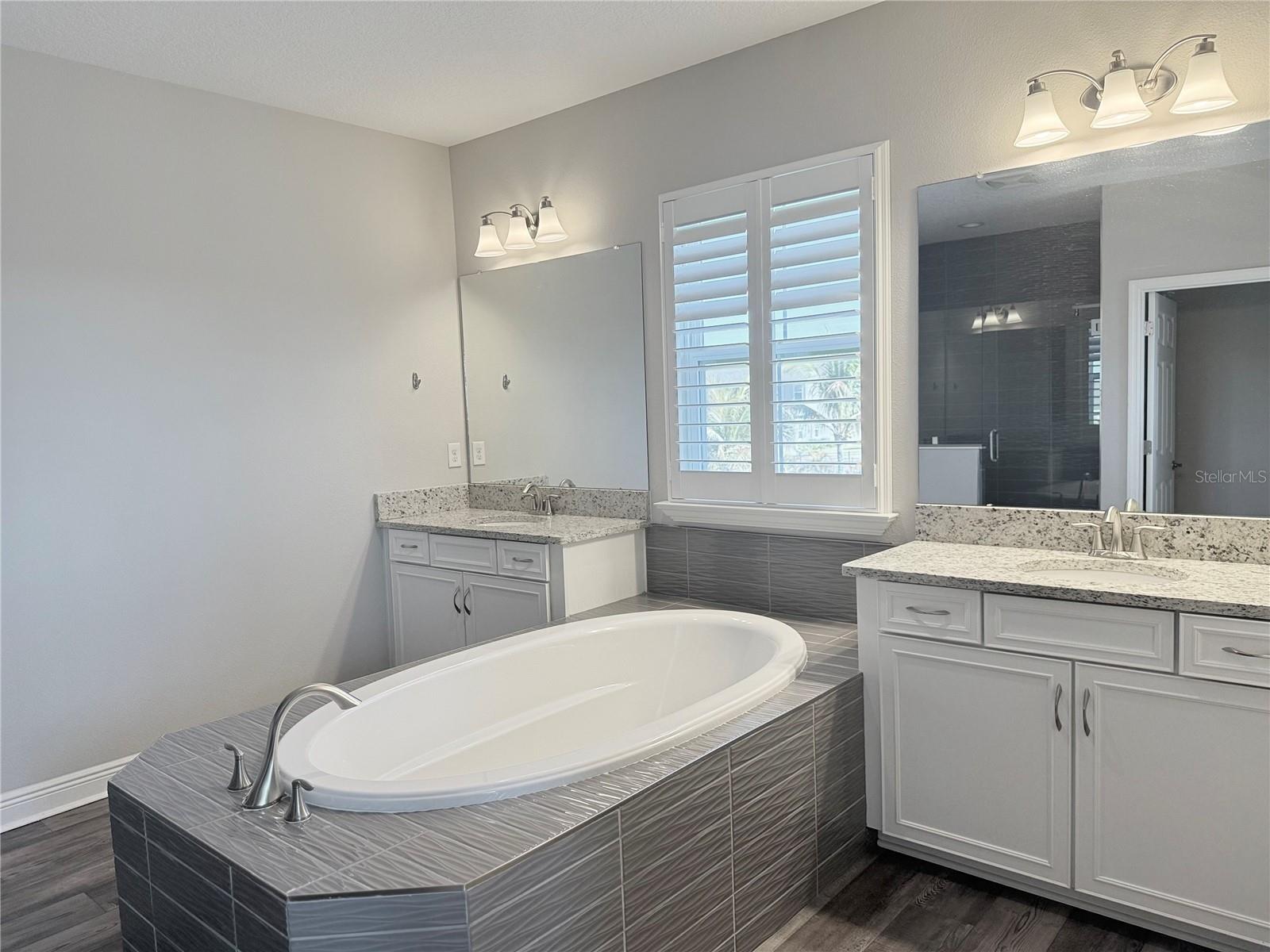 7004 MAINLAND AVE — photo 55