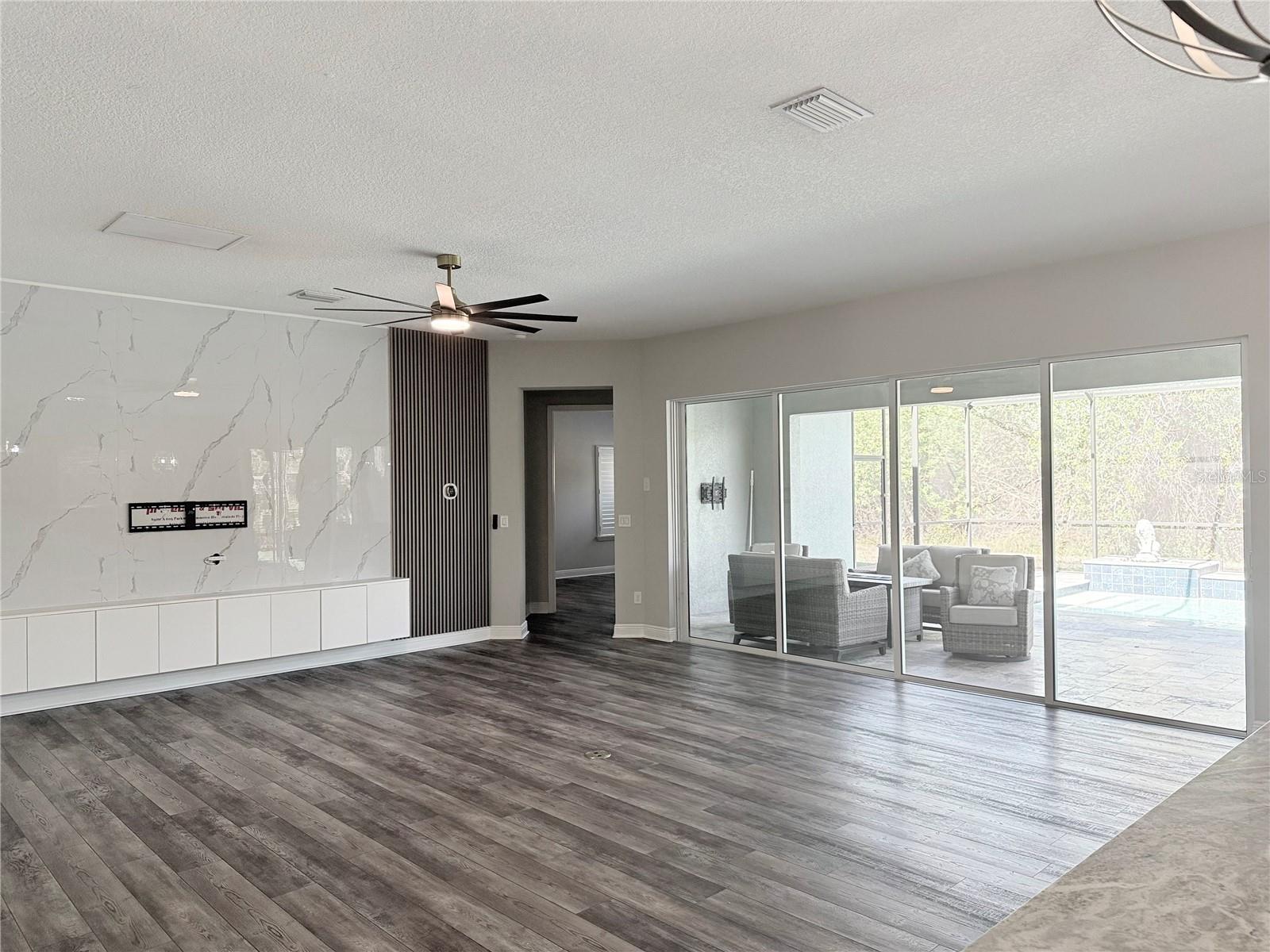 7004 MAINLAND AVE — photo 32