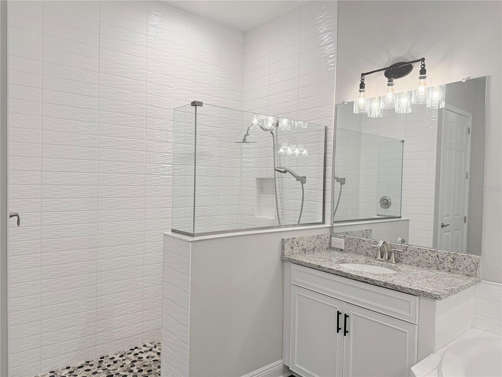 7004 MAINLAND AVE — photo 44