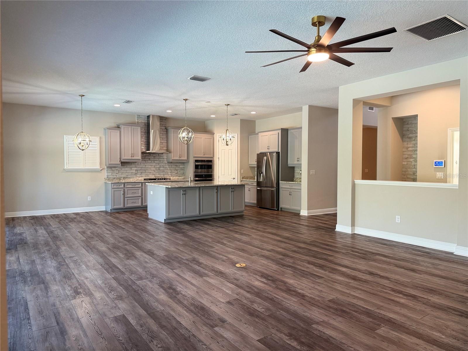 7004 MAINLAND AVE — photo 29