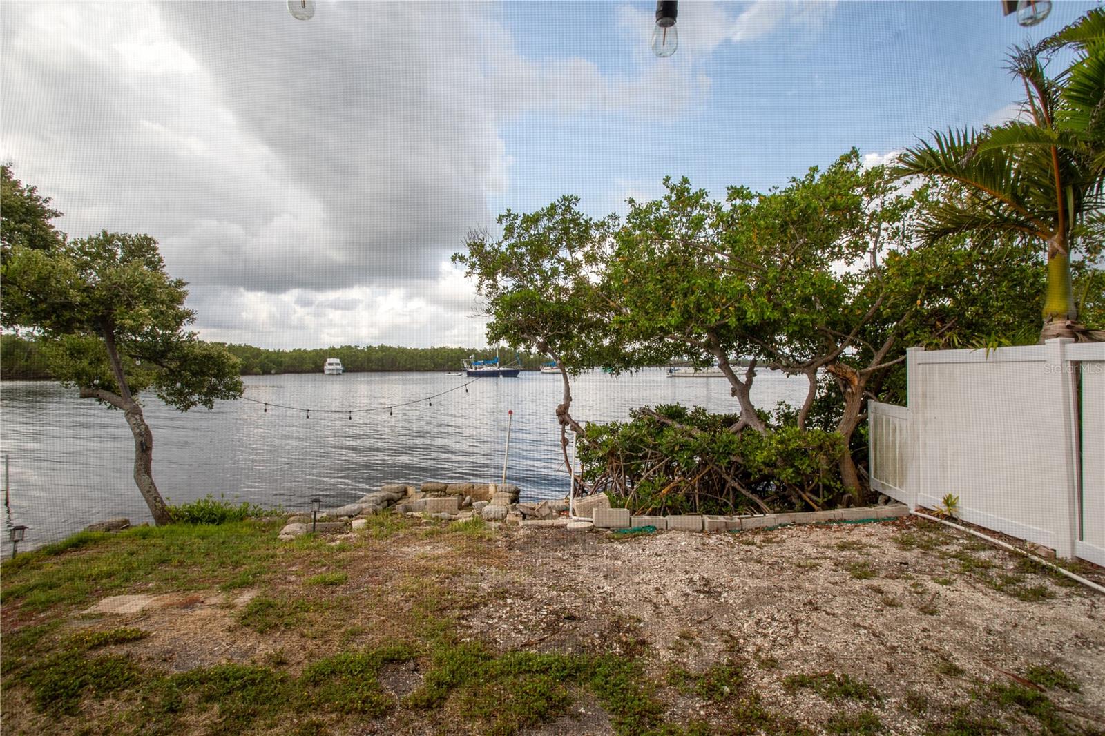 3312 W SHELL POINT RD — photo 2