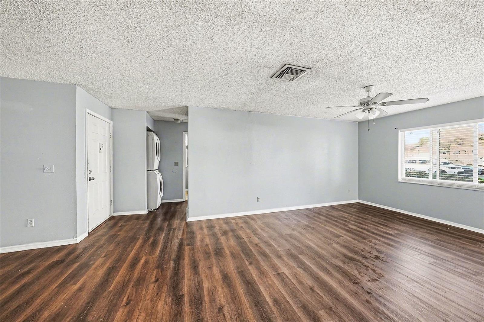 550 GOLDEN RAINTREE PL #550 — photo 18