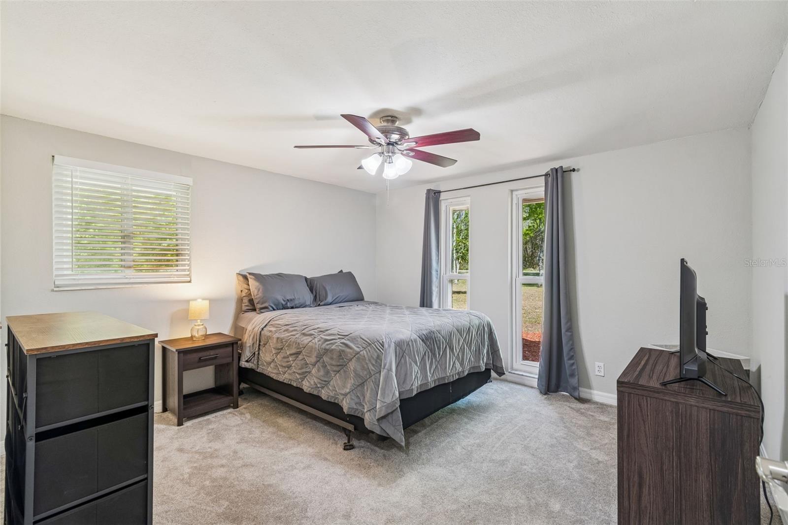 10909 CANDY LN — photo 23