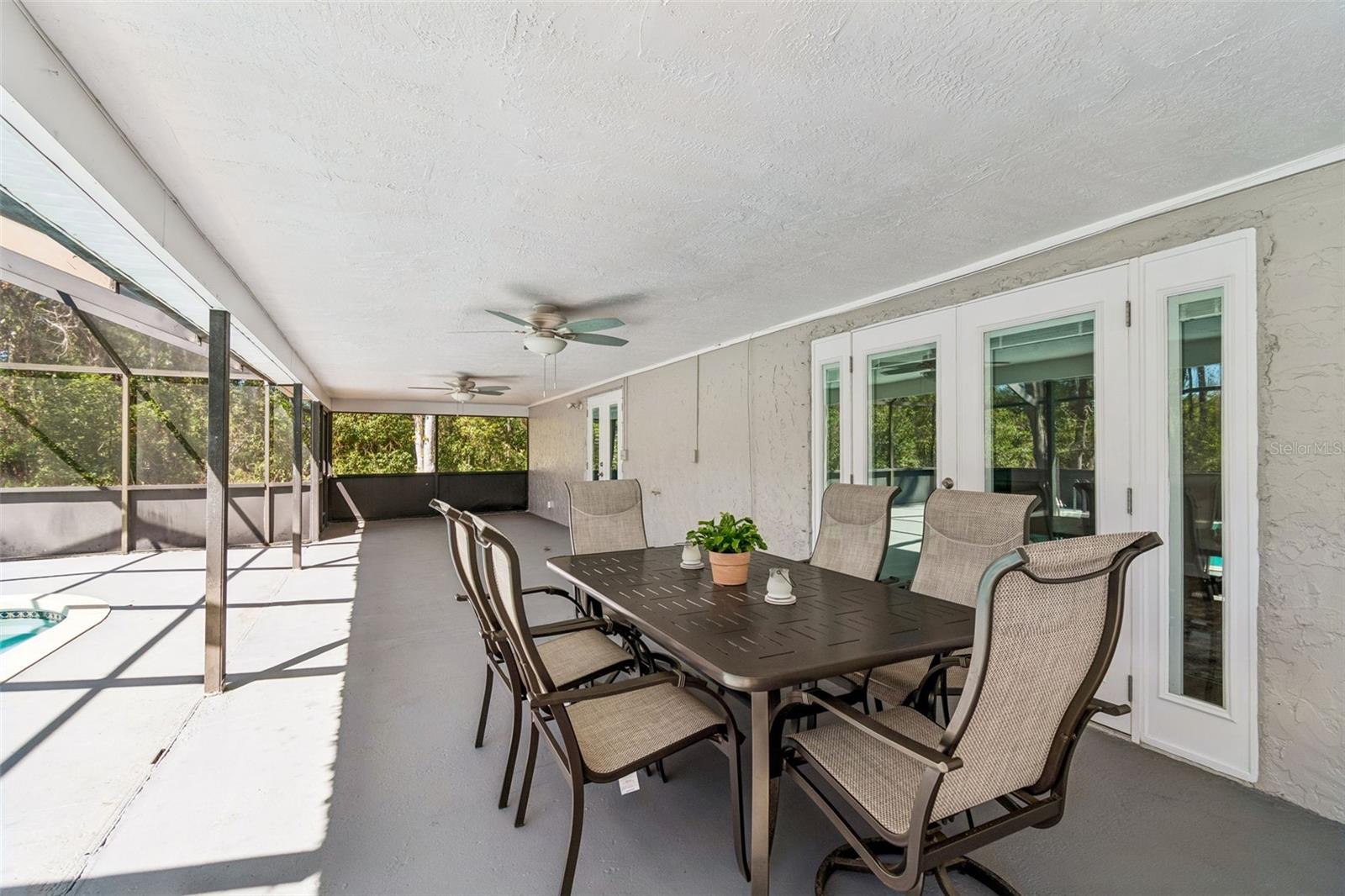 10909 CANDY LN — photo 25