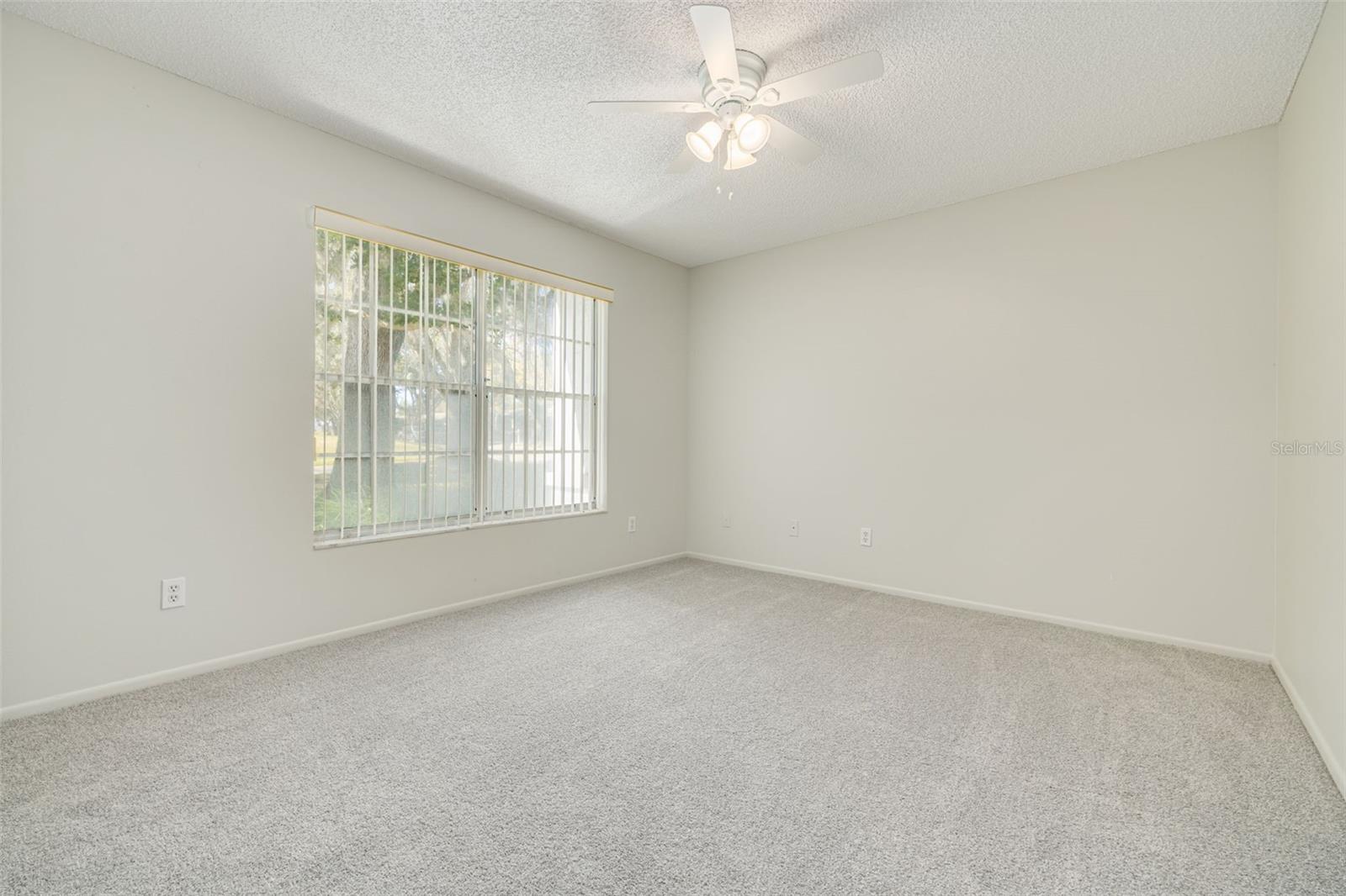 3569 OAK LAKE DR — photo 27