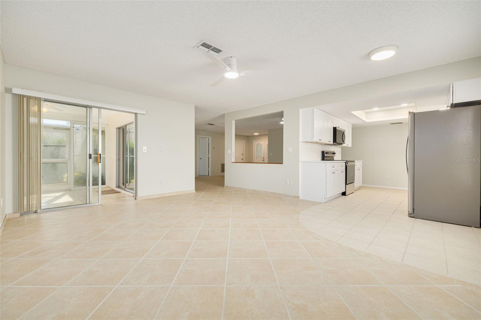 3569 OAK LAKE DR — photo 22