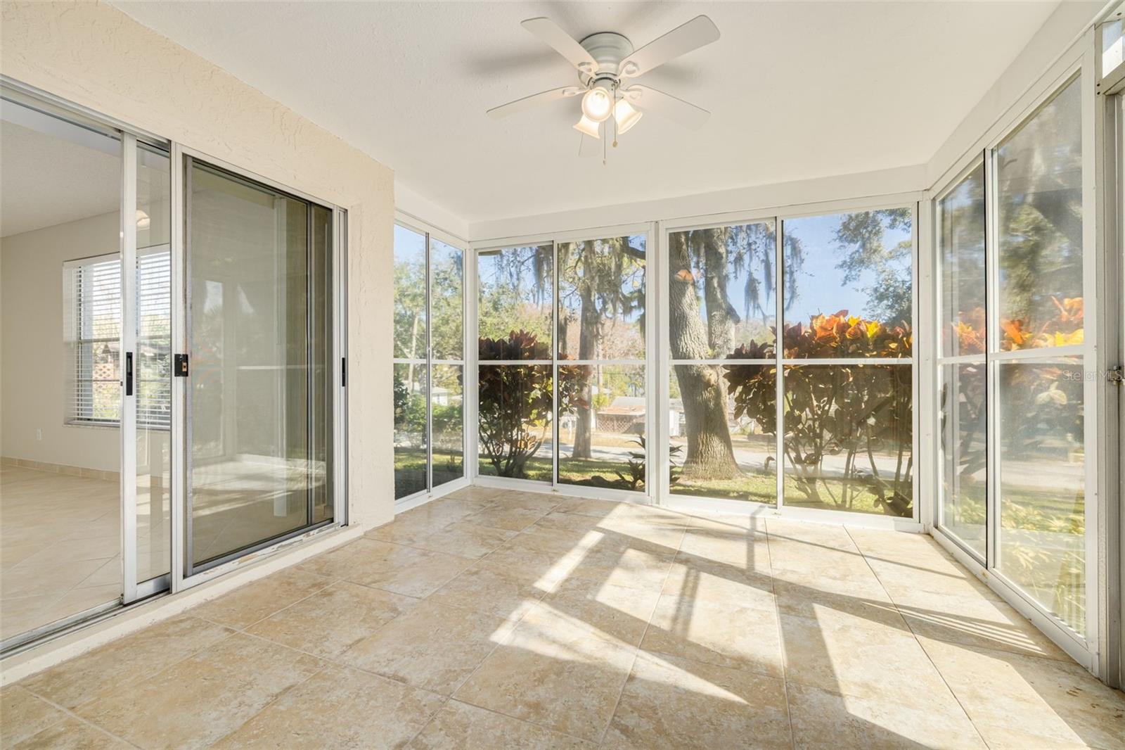 3569 OAK LAKE DR — photo 12