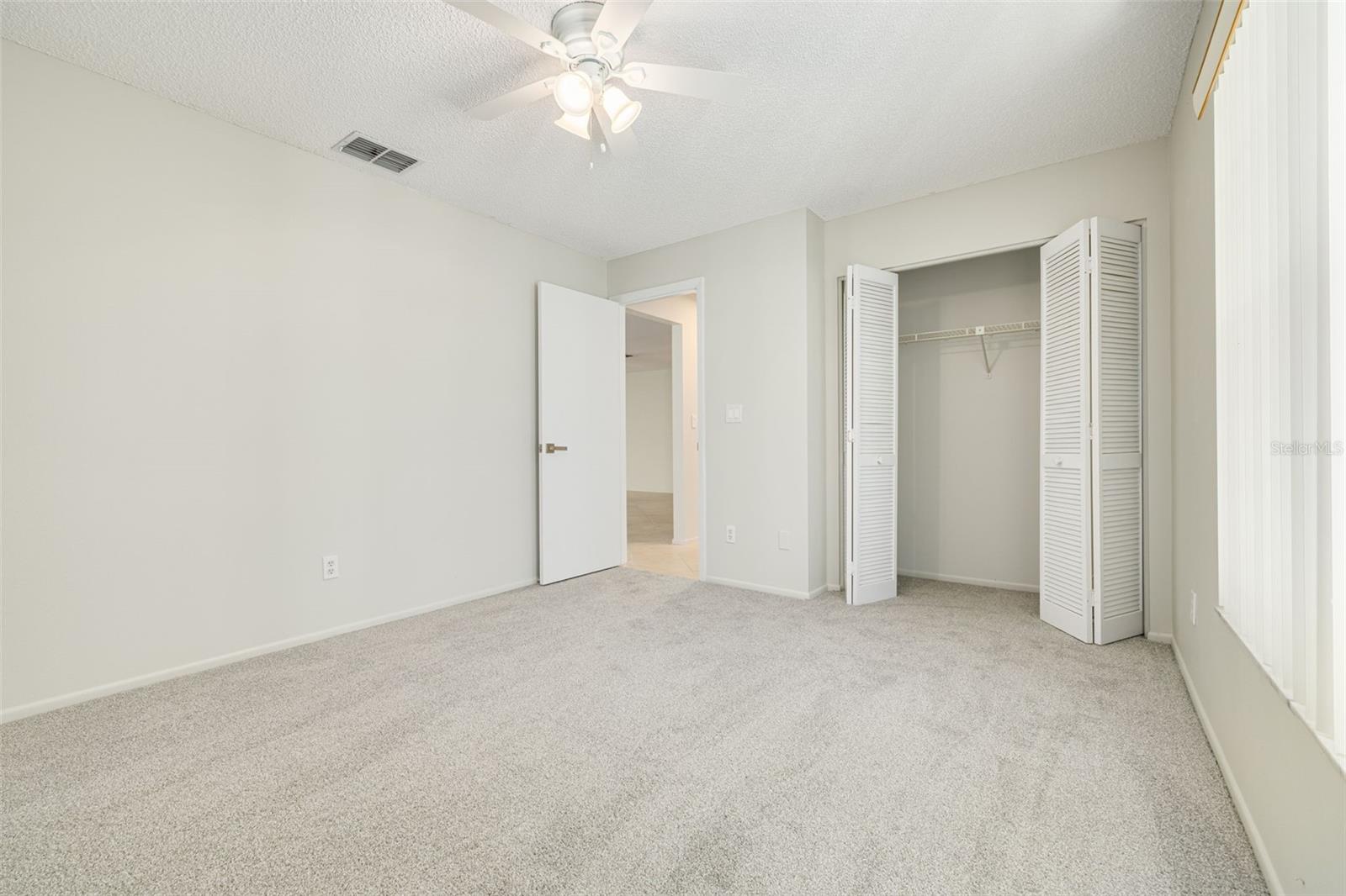 3569 OAK LAKE DR — photo 26