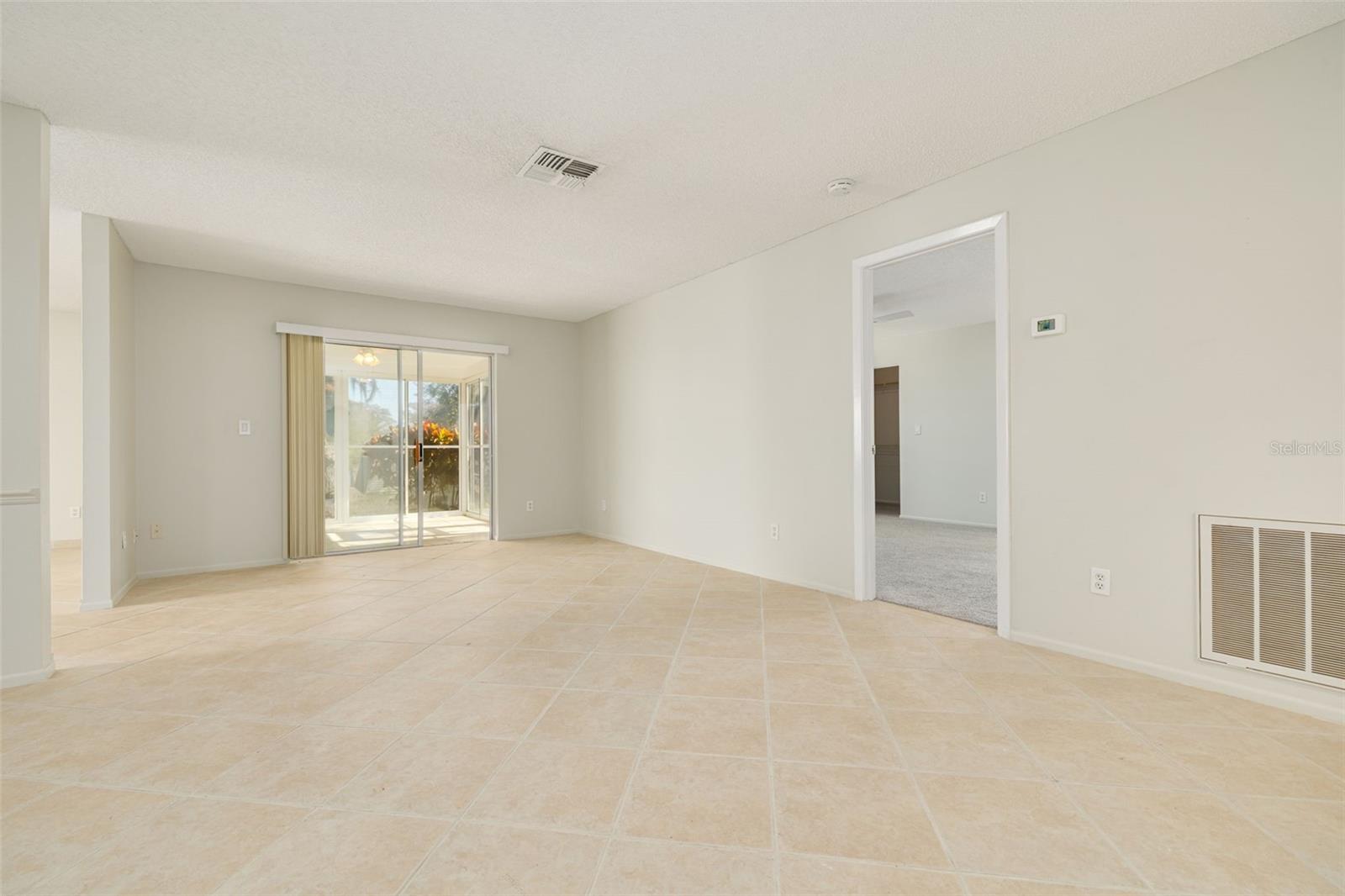 3569 OAK LAKE DR — photo 18