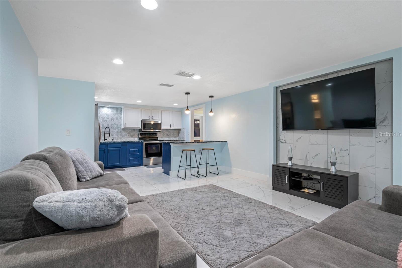 11115 STAFFORD LN — photo 9