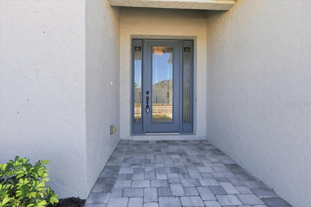 725 REDBUD CT — photo 8