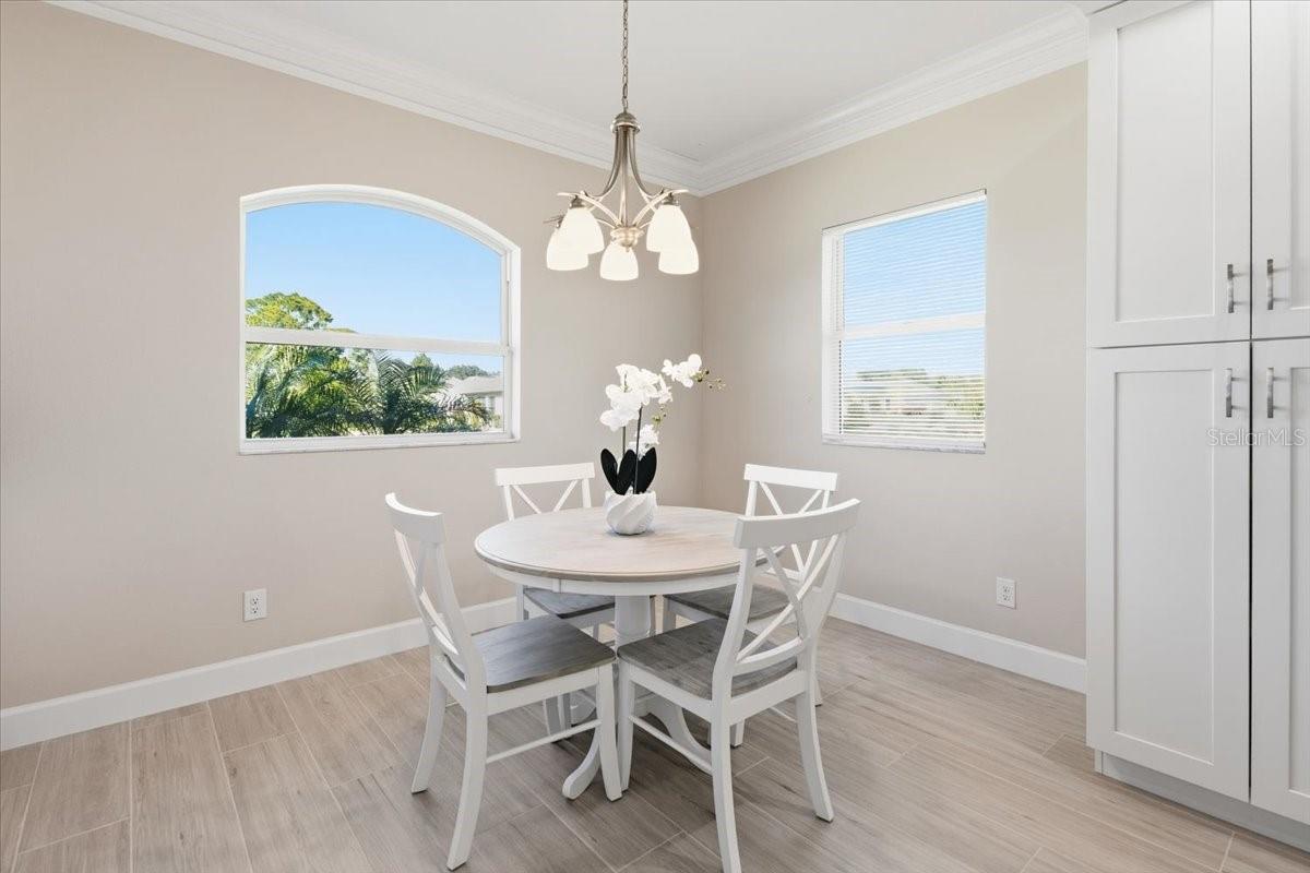 725 REDBUD CT — photo 13