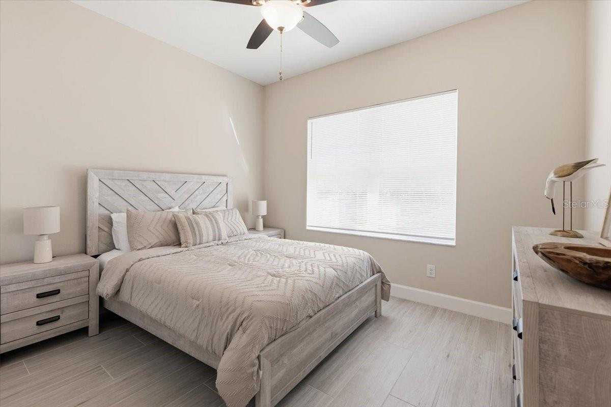 725 REDBUD CT — photo 30