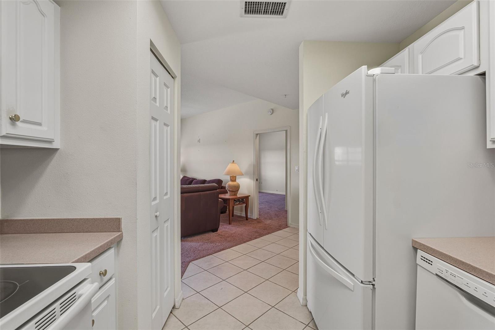 3730 CADBURY CIR #528 — photo 8