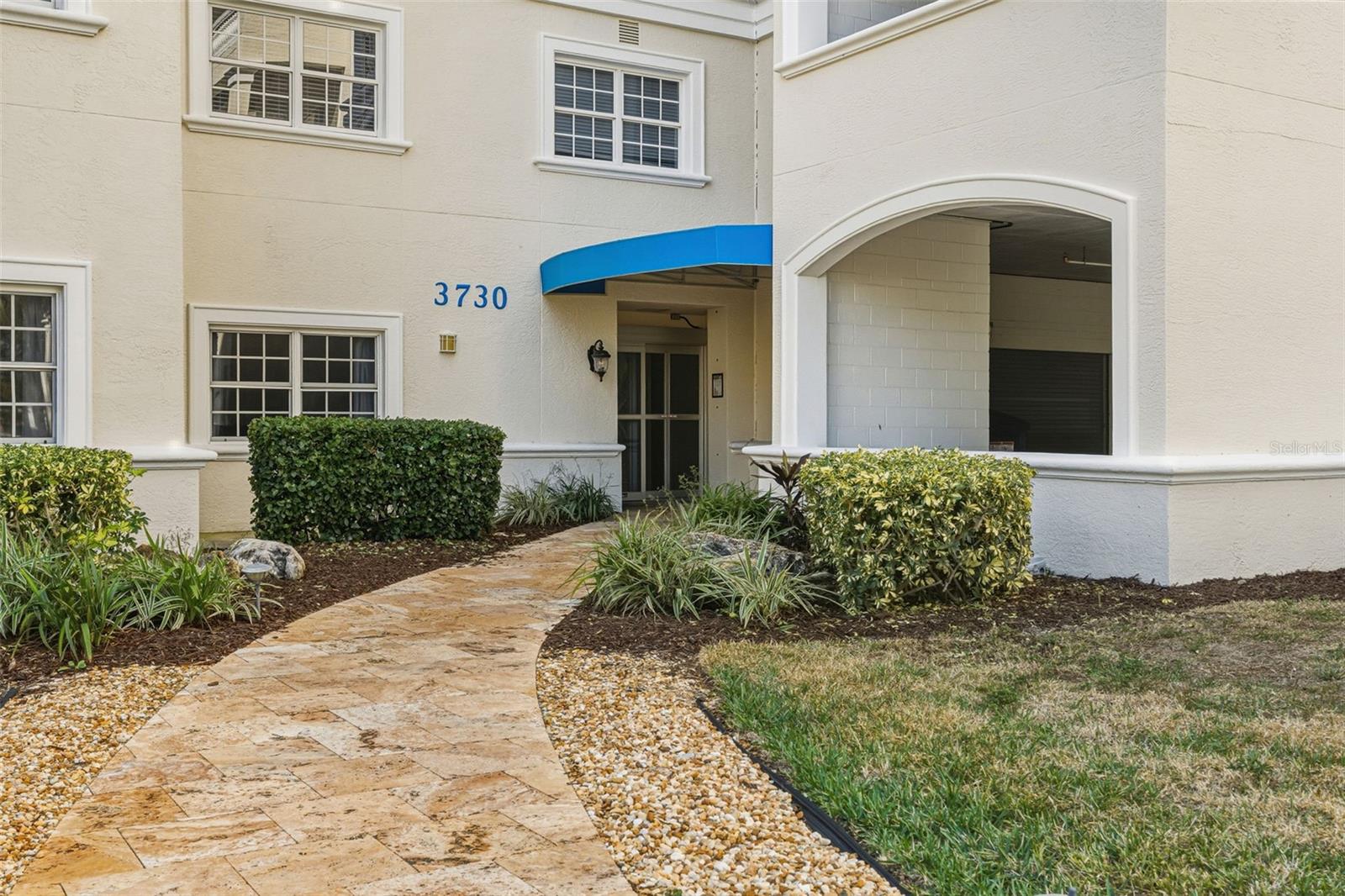 3730 CADBURY CIR #528 — photo 34