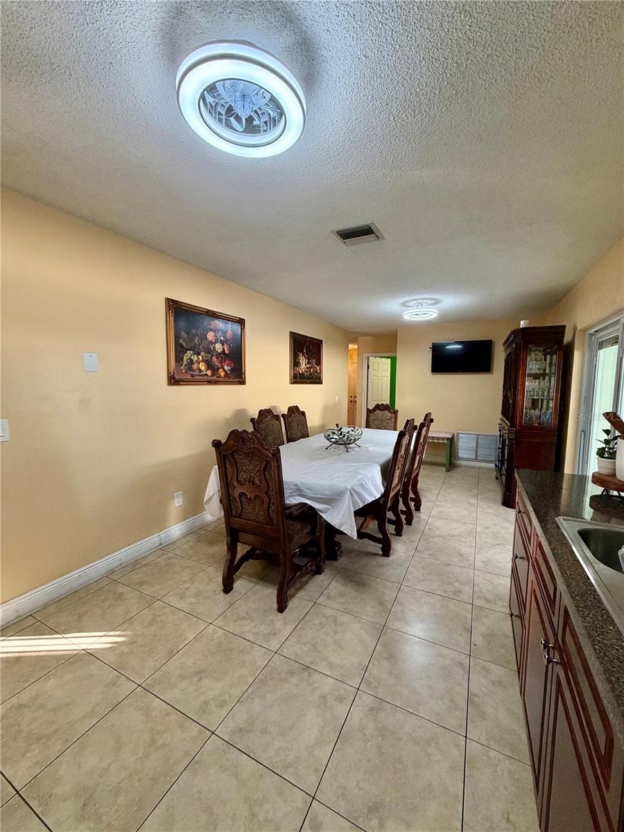 8026 JACKSON SPRINGS RD — photo 9
